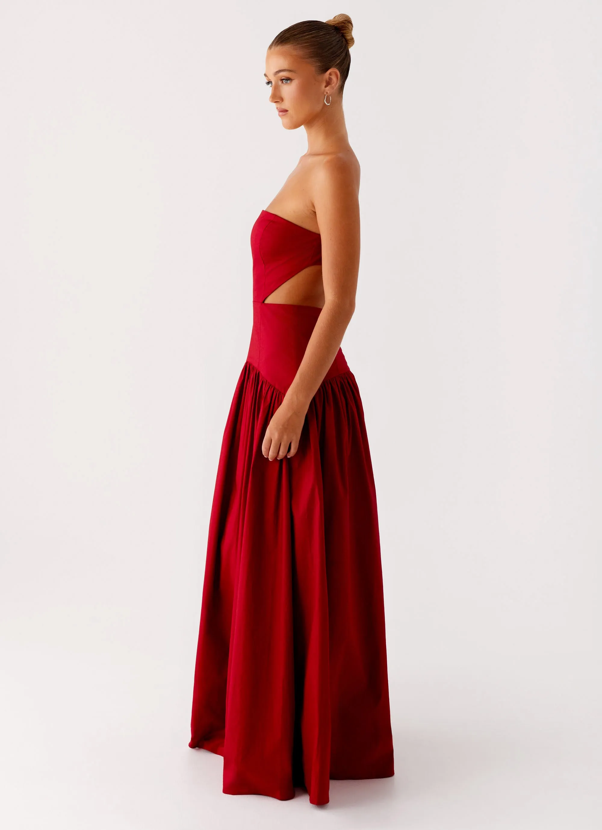 Aamari Maxi Dress - Red Neutral palette
