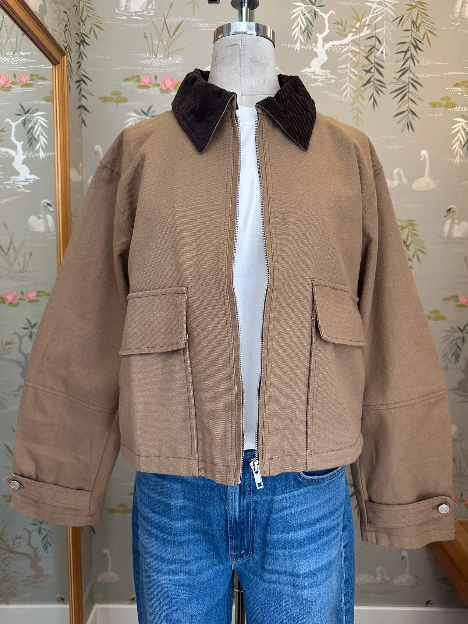 Cropped Barn Jacket Compact Travel Friendly Wind Stop
