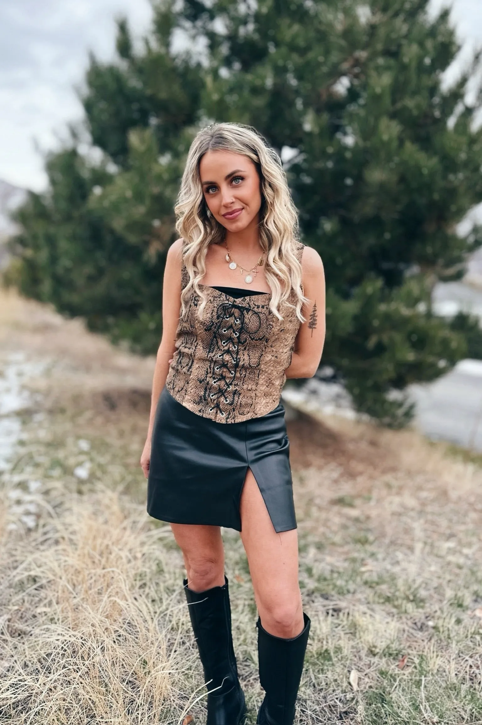 Python Pulse Bustier Top NoRoll Hem Technology Temperature Control Fabric