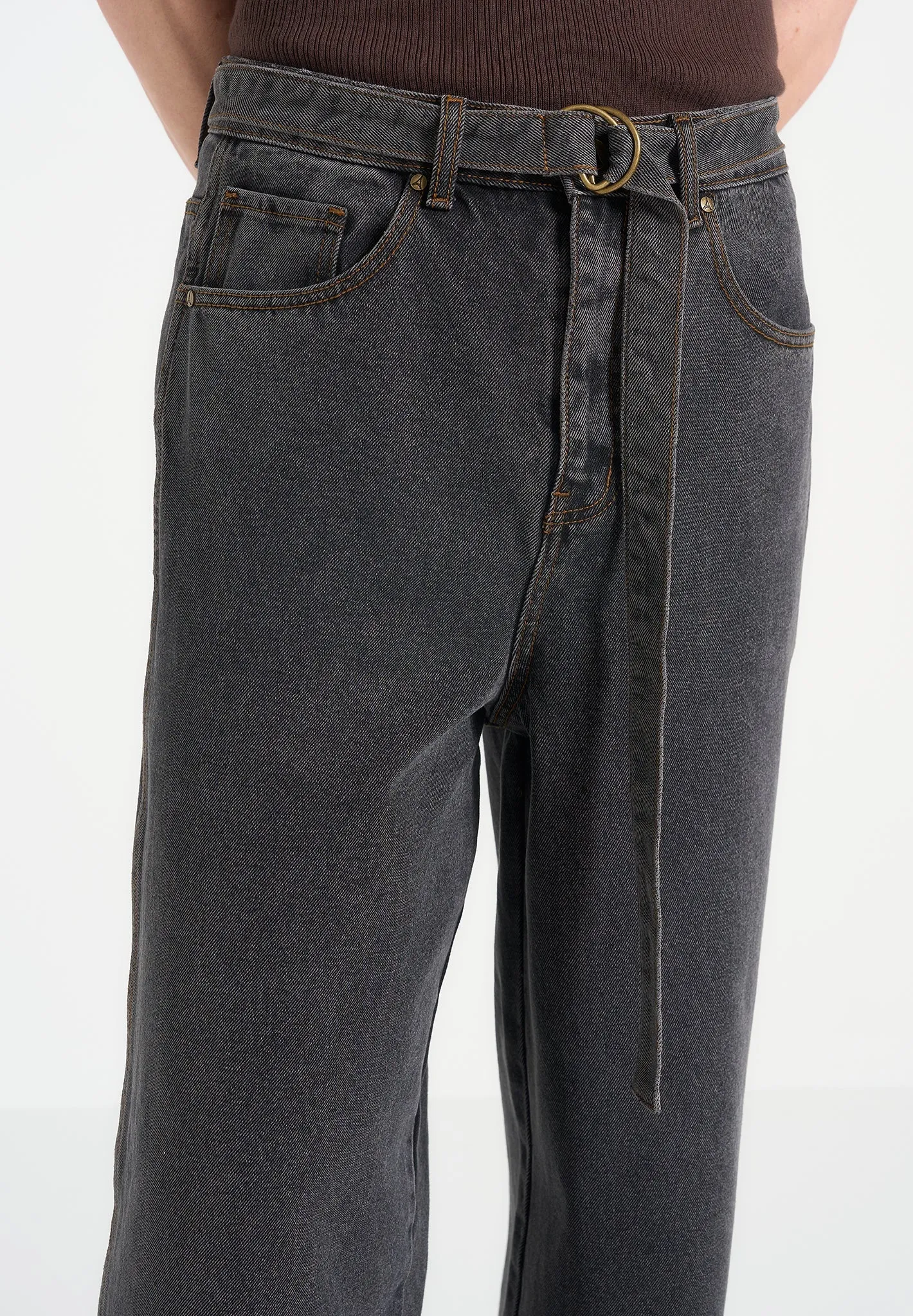 Adam -  Wide Leg Belted Jeans - Black Wash Sustainable Denim Production