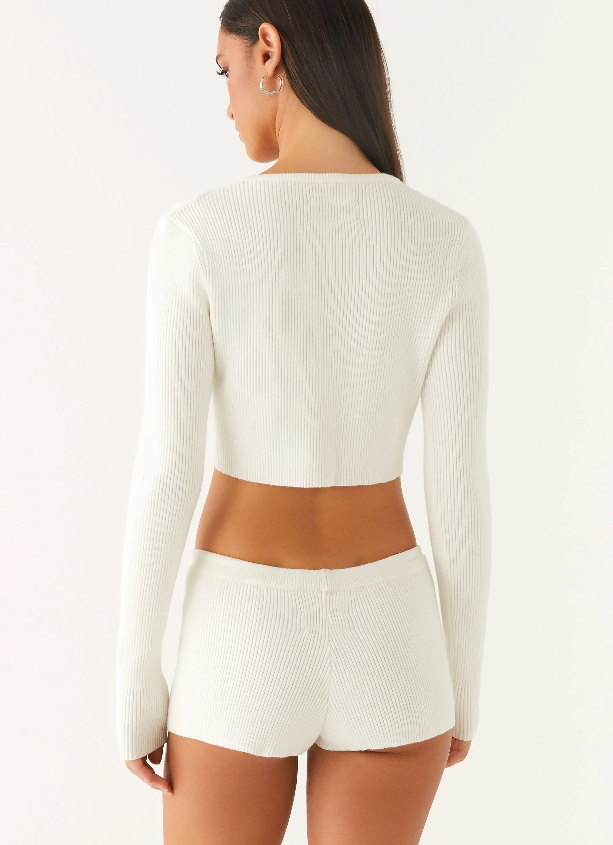 Adria Mini Shorts - Ivory Essential Fit