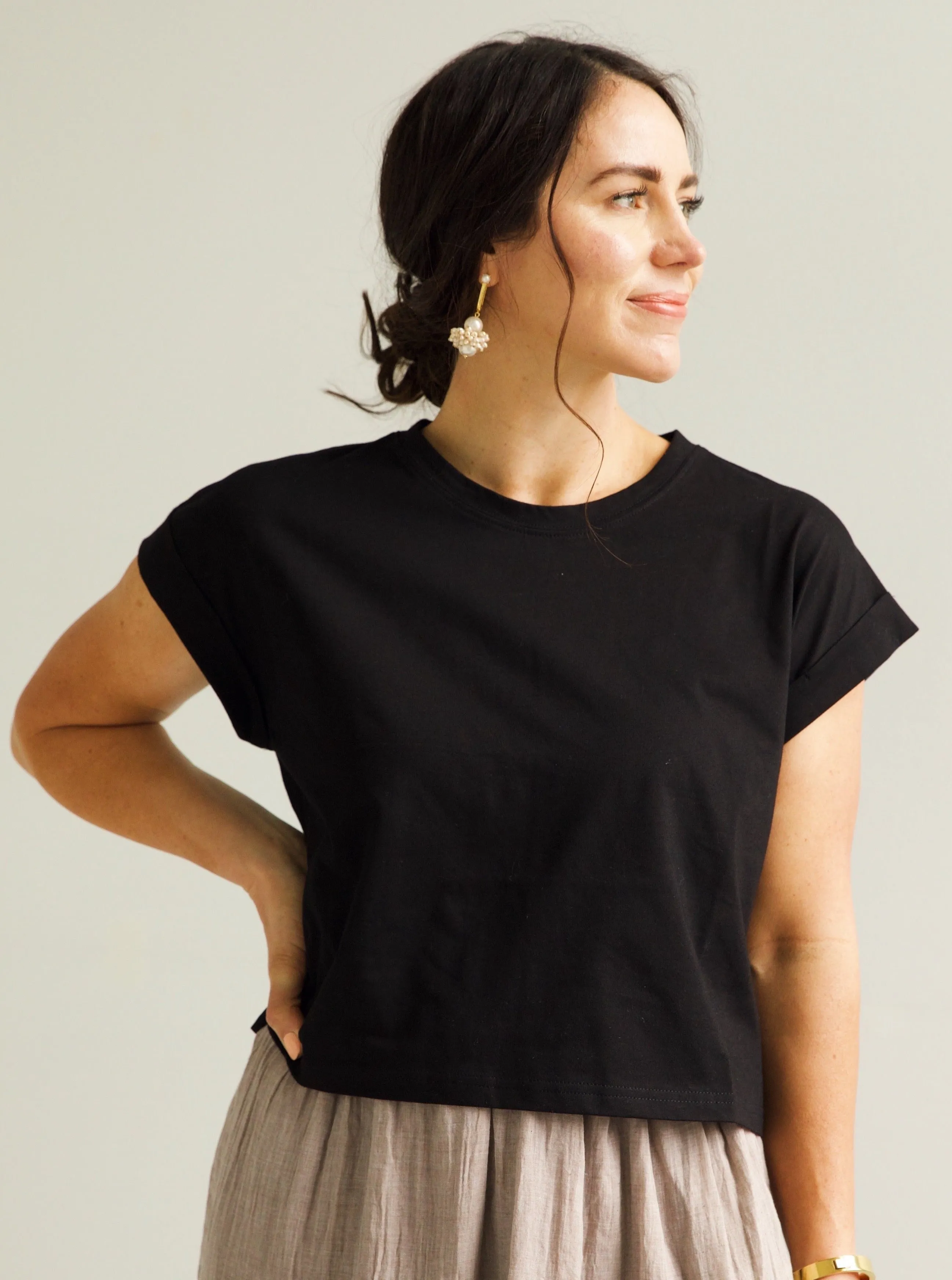 Workout Apparel Airy Mesh Lining Karley Cuff Sleeve Tee Black