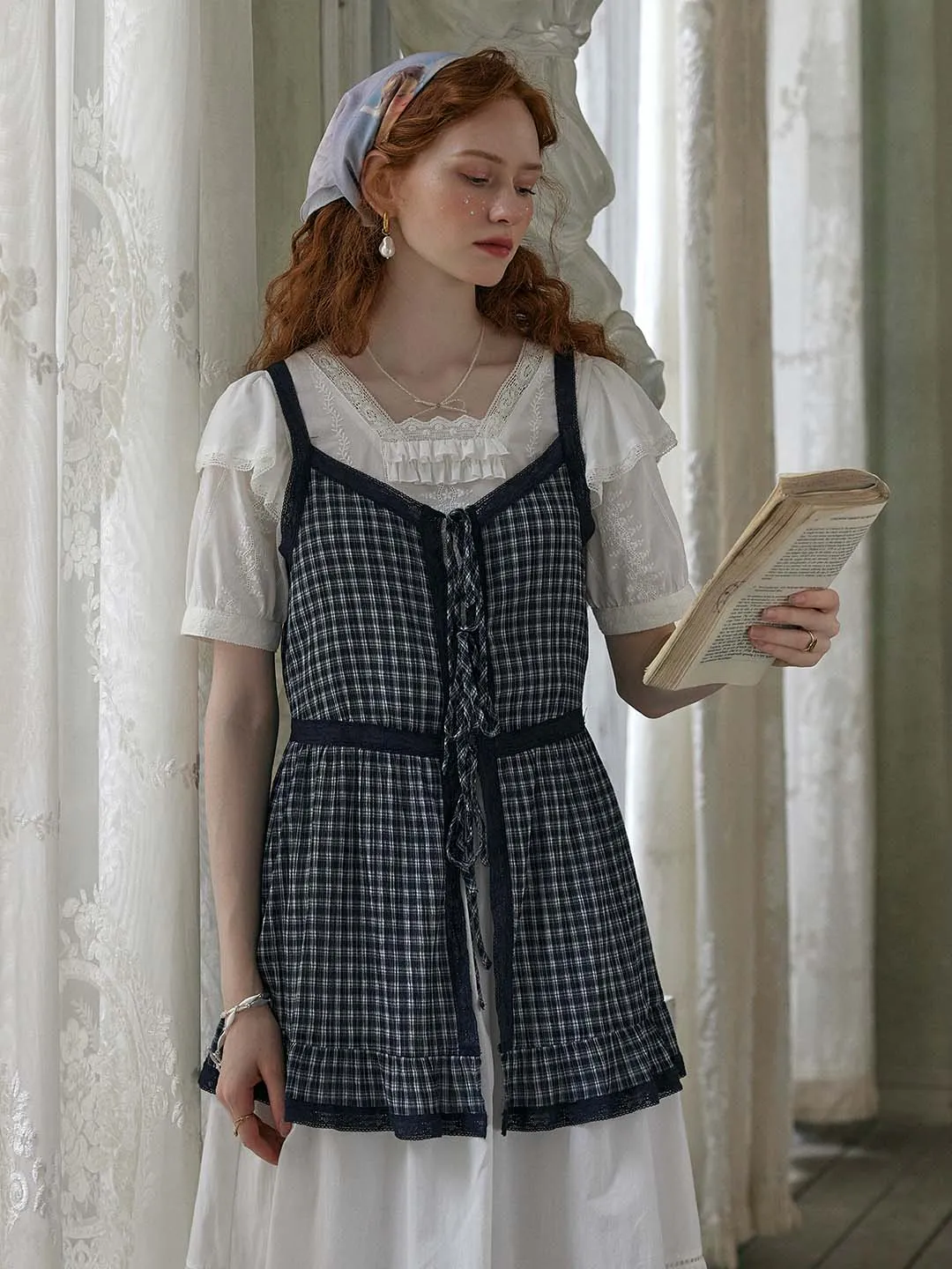 Stretchable Blend Alaya Checkered Contrast Lace Bow Tie Cotton Top