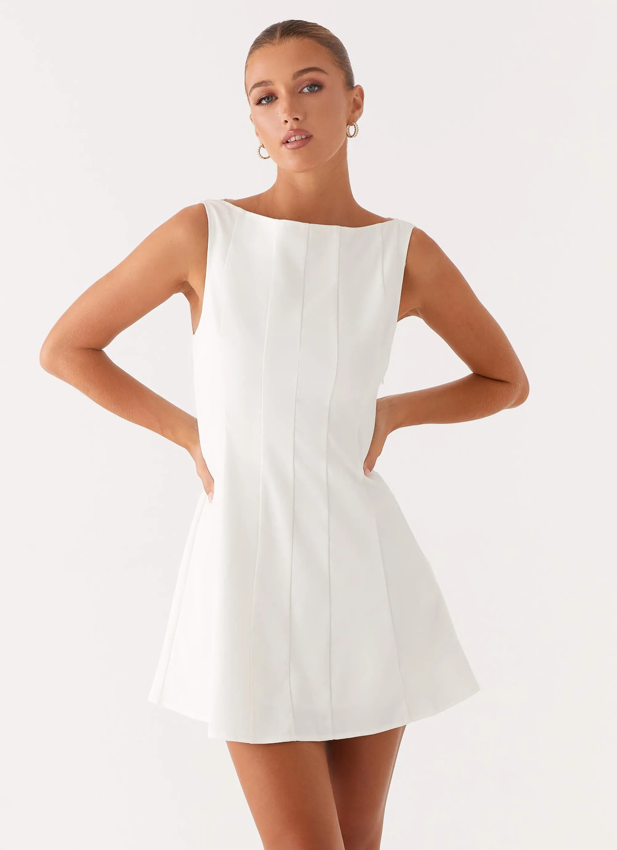 Emelie Mini Dress - White flattering appearance Flattering Silhouette