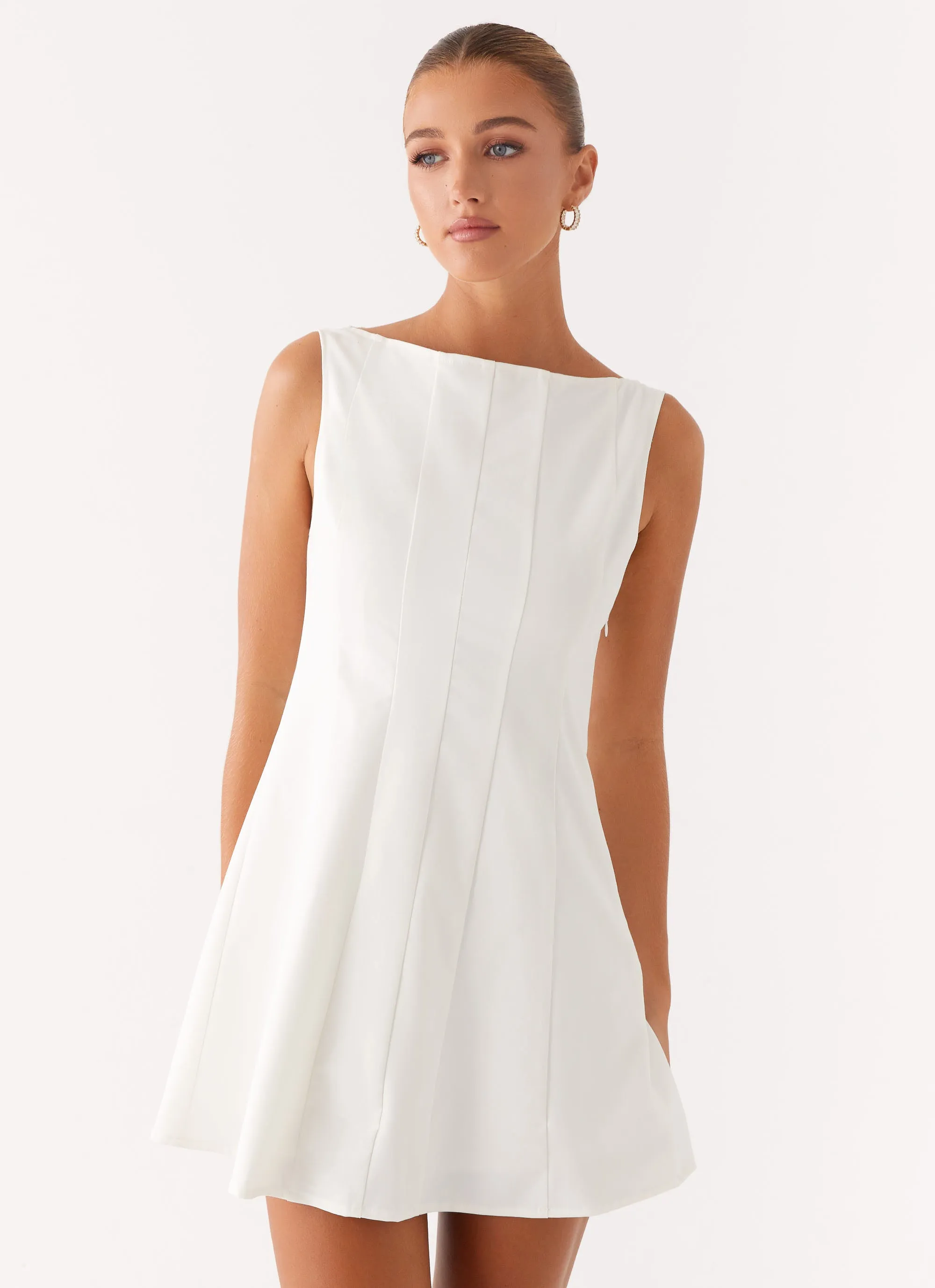 Easy Outfit Emelie Mini Dress - White