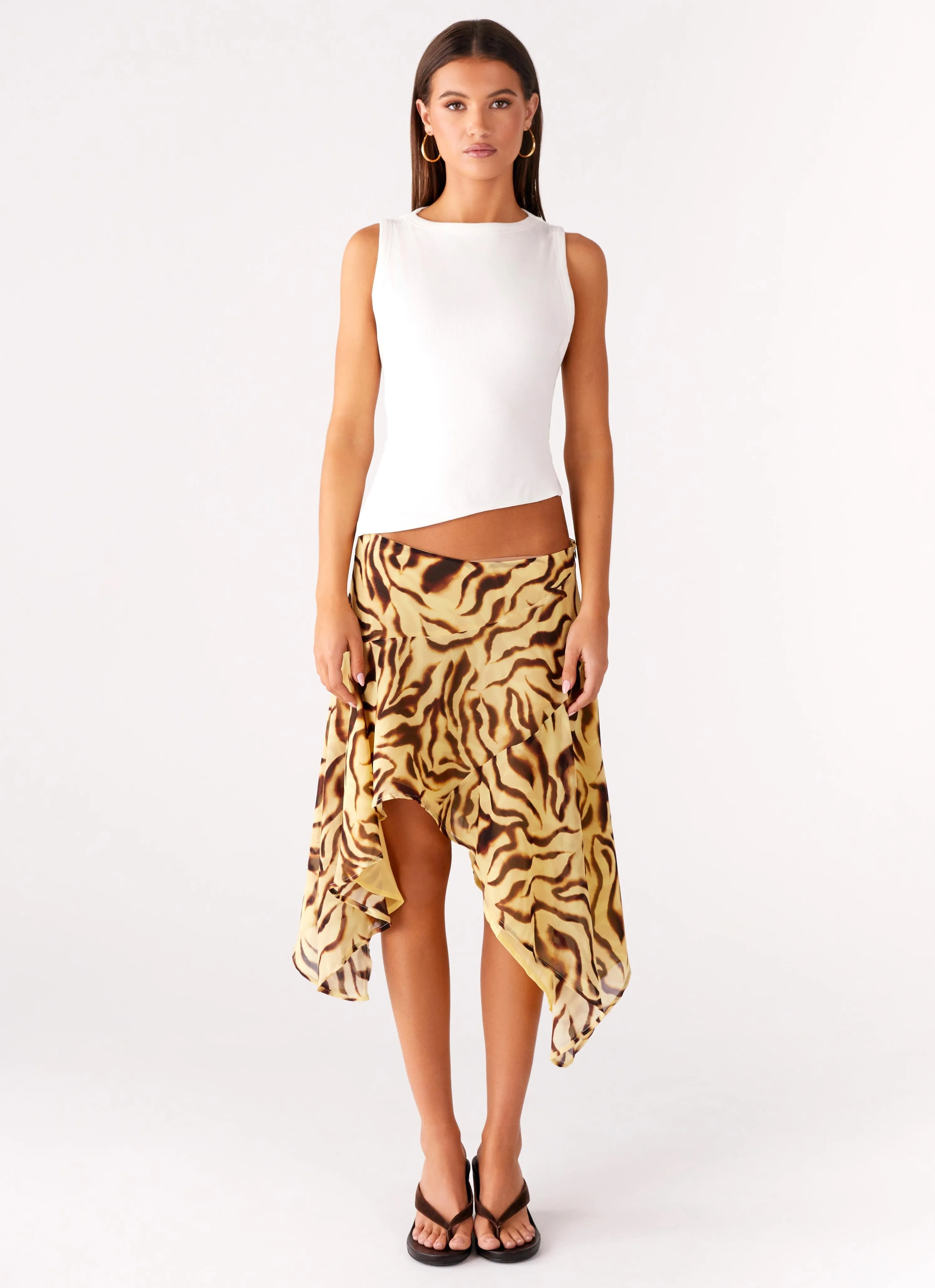 Sport Friendly Kia Low Rise Asymmetrical Midi Skirt - Laguna Print