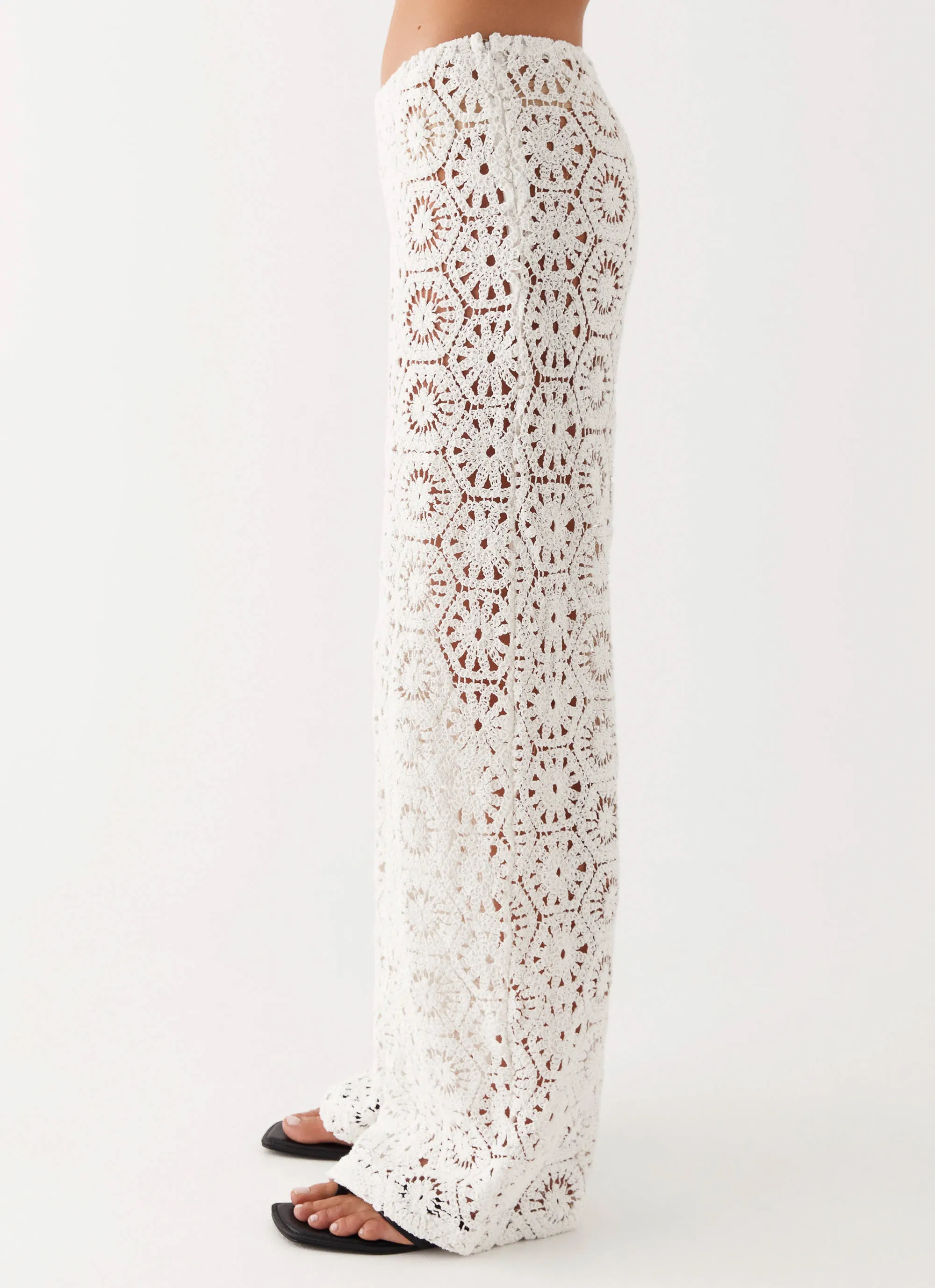 Gripper Waistband Flattering Design Ibiza Crochet Pants - Ivory