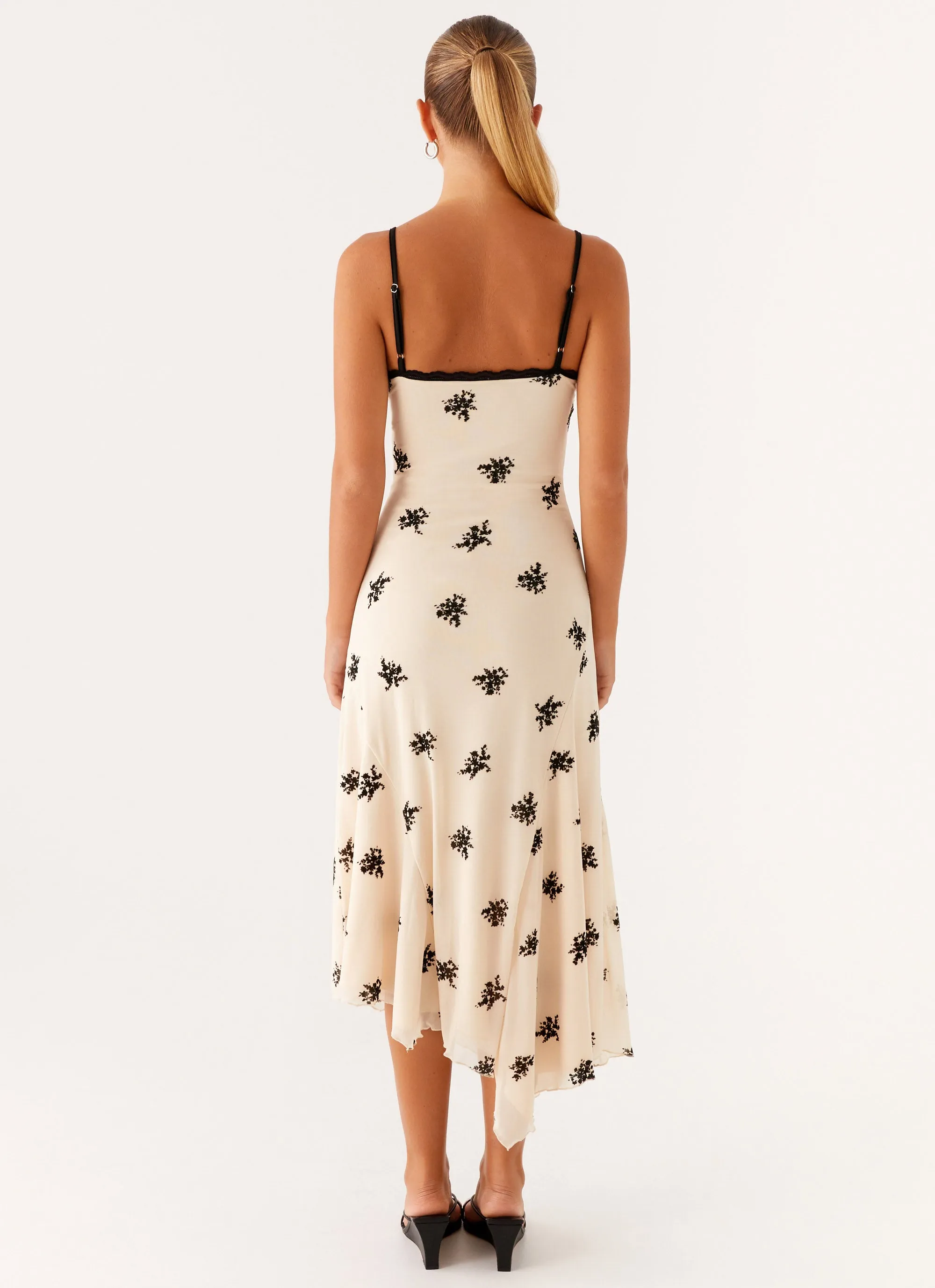 slim cut Amelia Midi Dress - Nude