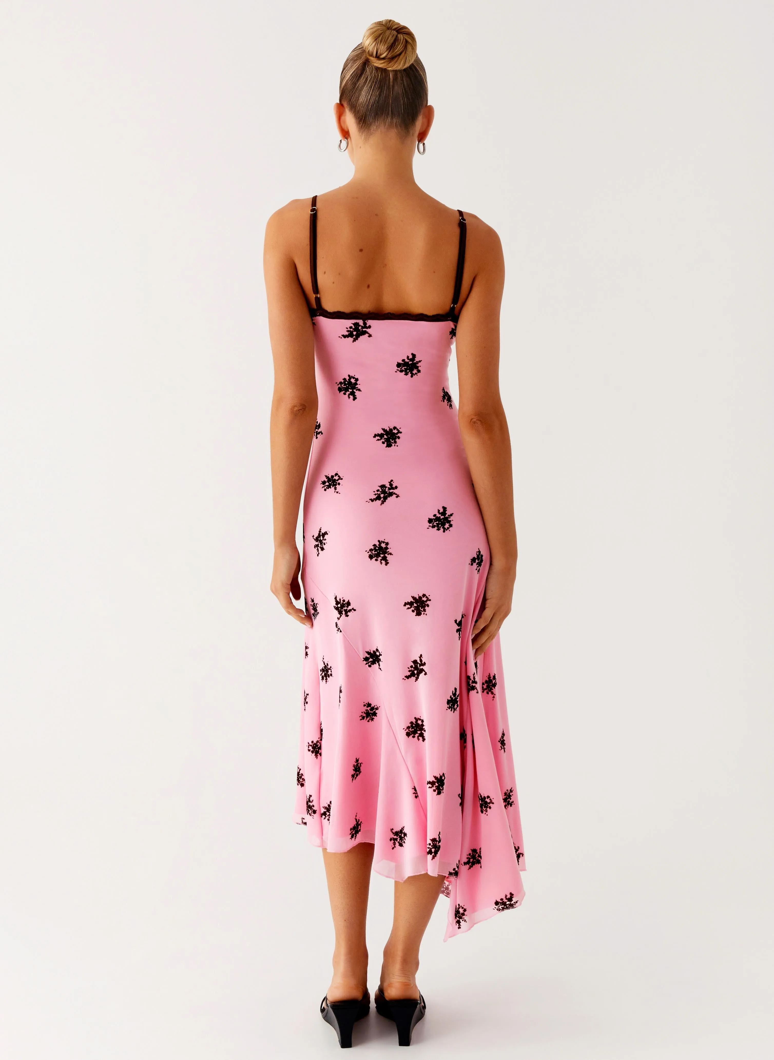 Amelia Midi Dress - Pink Fashion-Forward Minimalist-Style