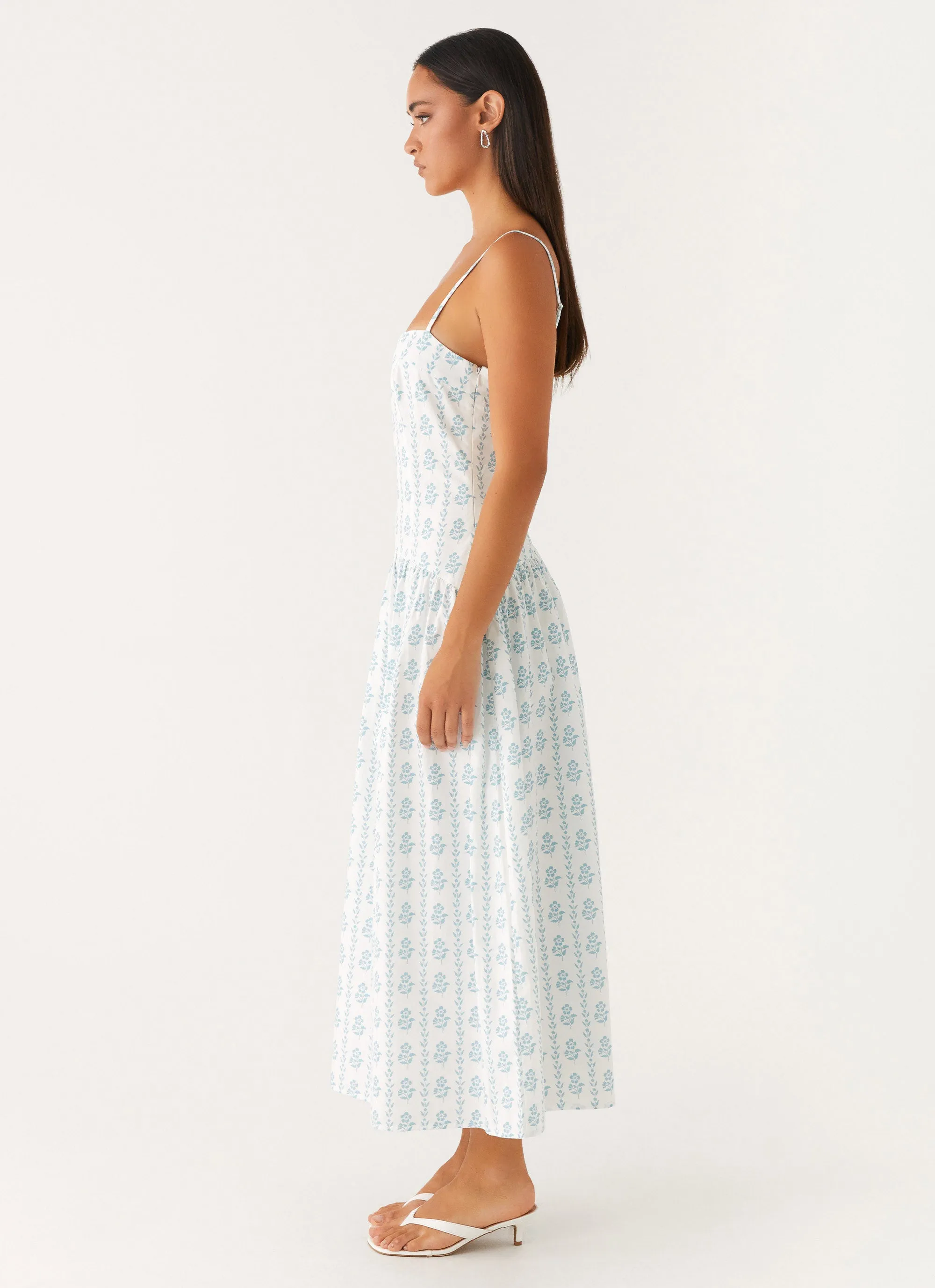 Casual Outfit Amelie Midi Dress - Sweet Daydream Print