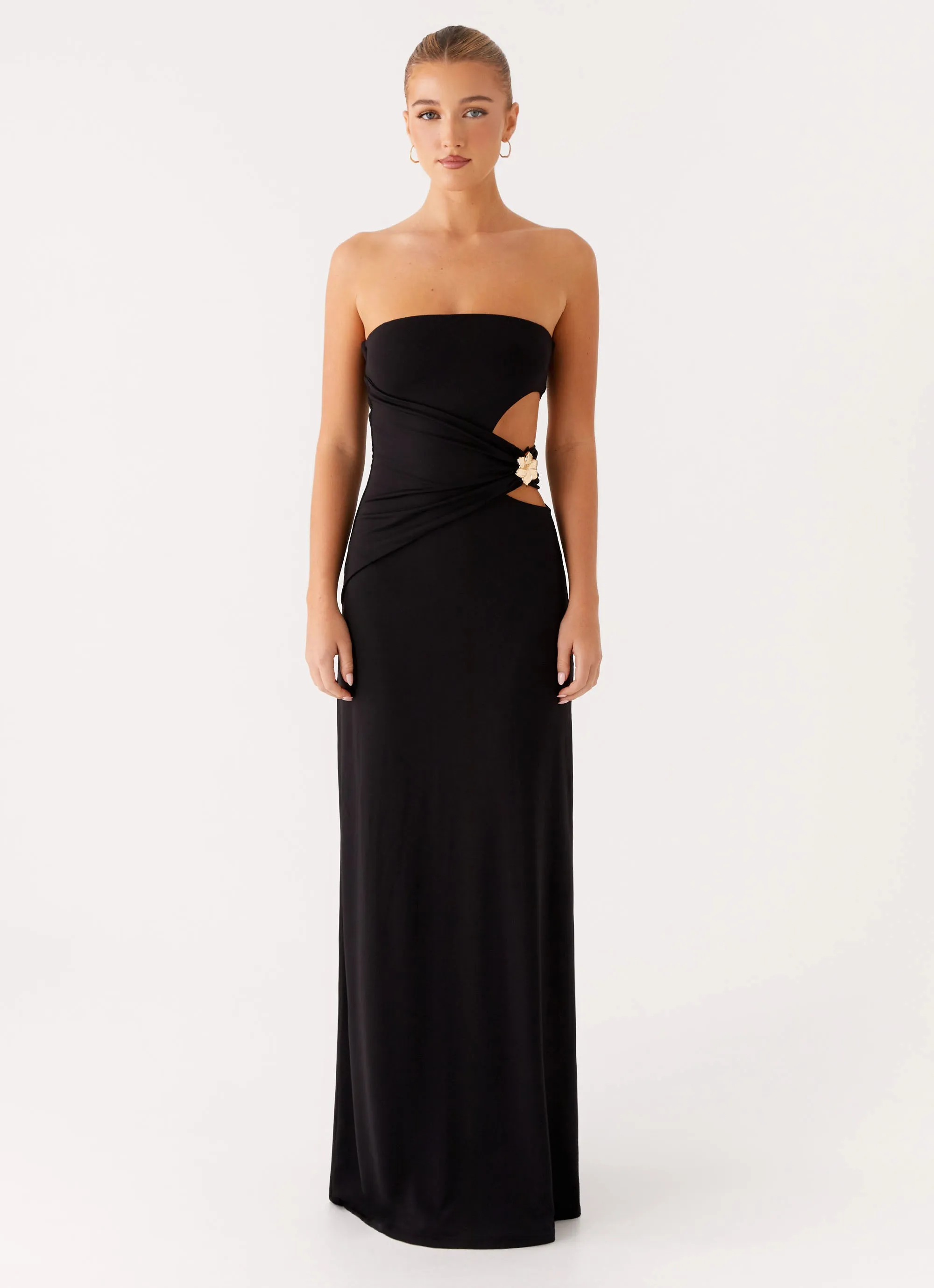 Anetta Maxi Dress - Black Resort Outfit Statement Neck