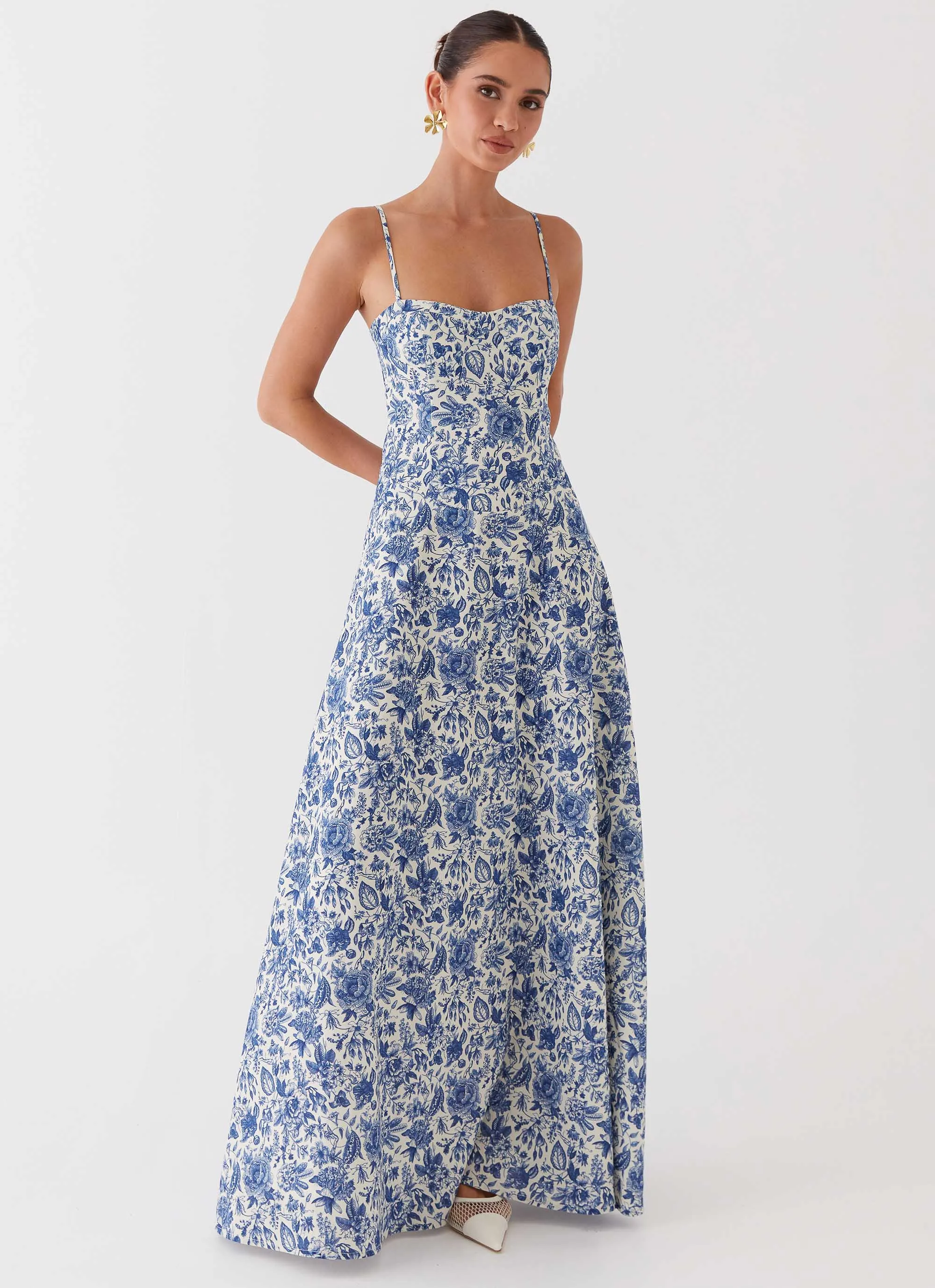 Angelina Linen Maxi Dress - Blue Paisley Relaxed Vibe Loose Fit