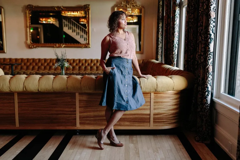 Stretchable Knit Aviva Top in Faun Floral