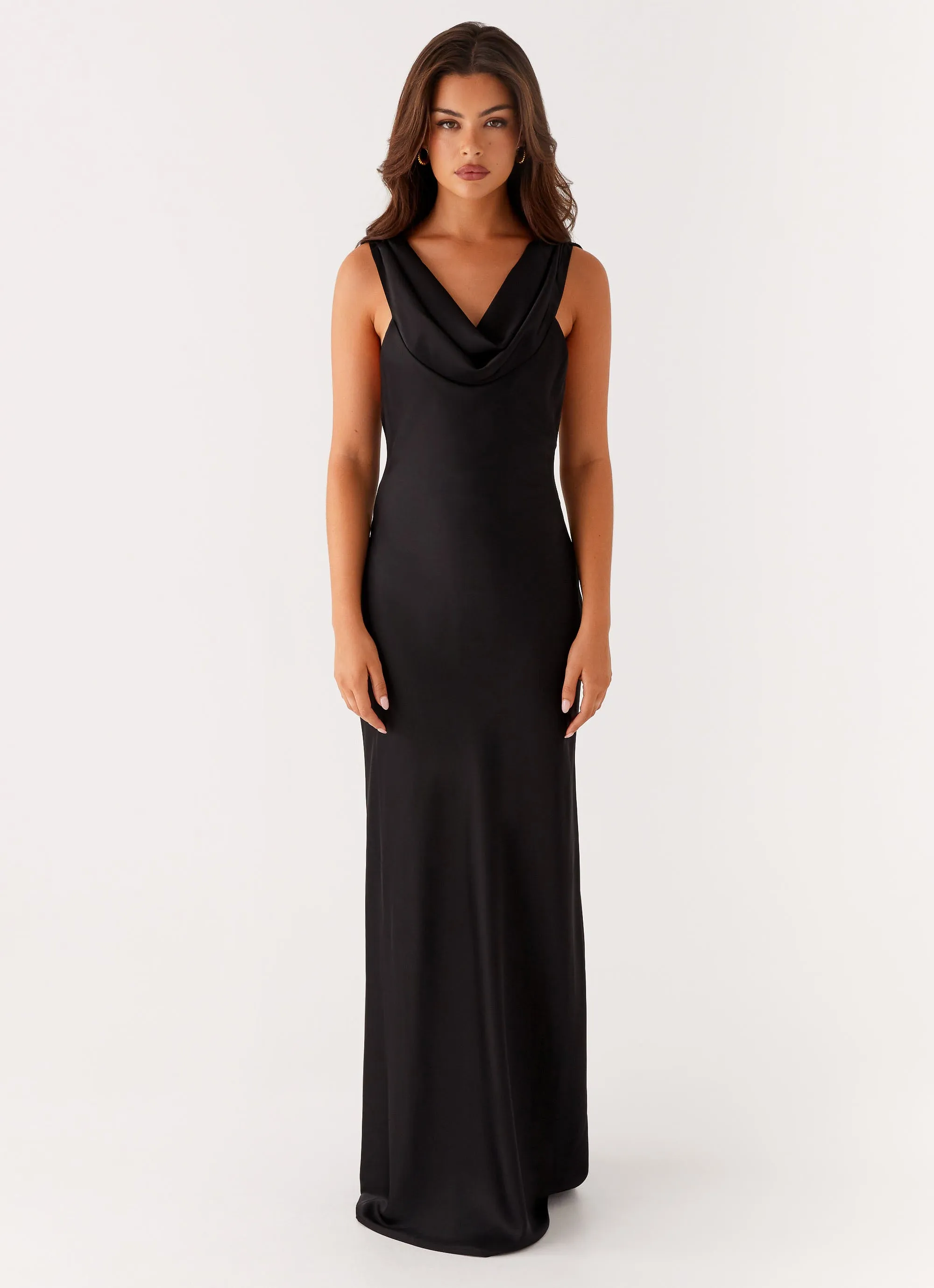 Breathable Comfort Arya Maxi Dress - Black