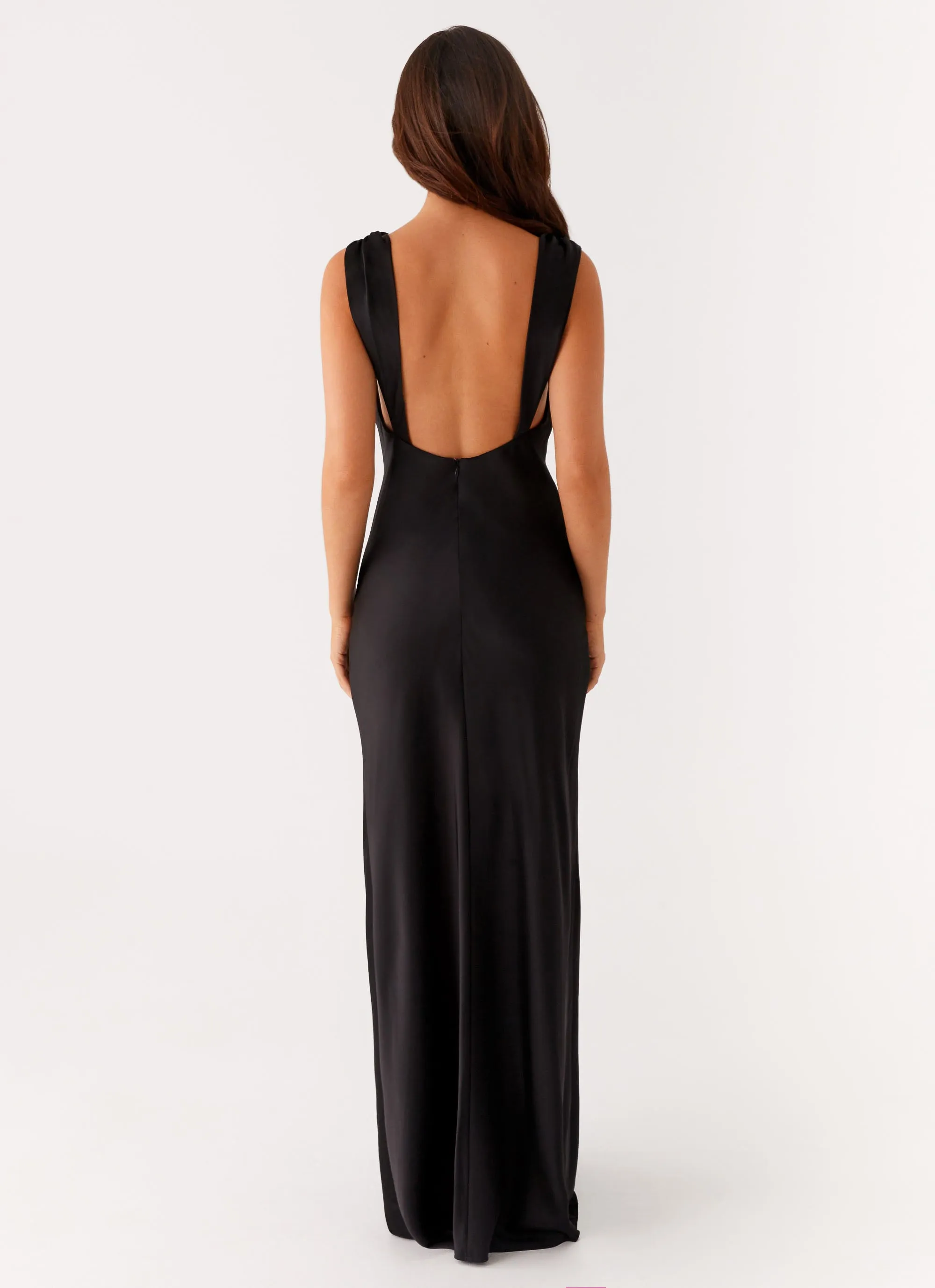 Side-Pocket Flowy Layers Arya Maxi Dress - Black