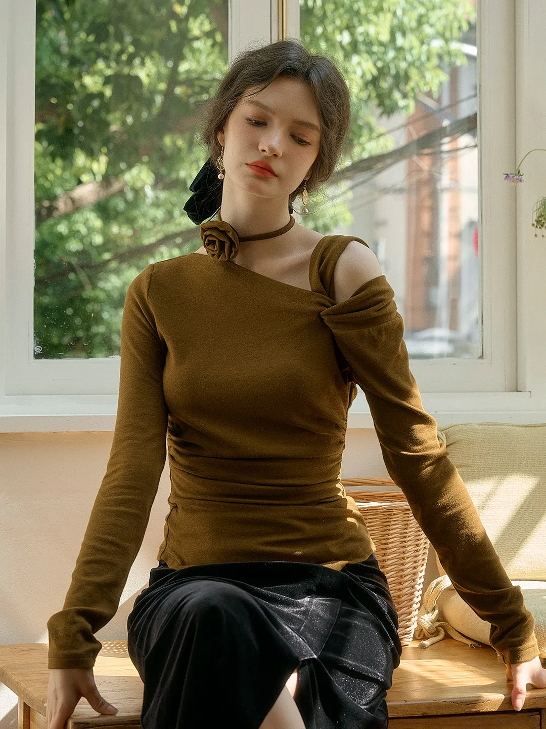 Paulina Tailored Off-Shoulder Knotted Top (with Rose Choker) MultiPurposeUtility