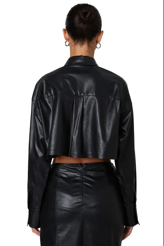 Athletic Look Austin Button Up Crop