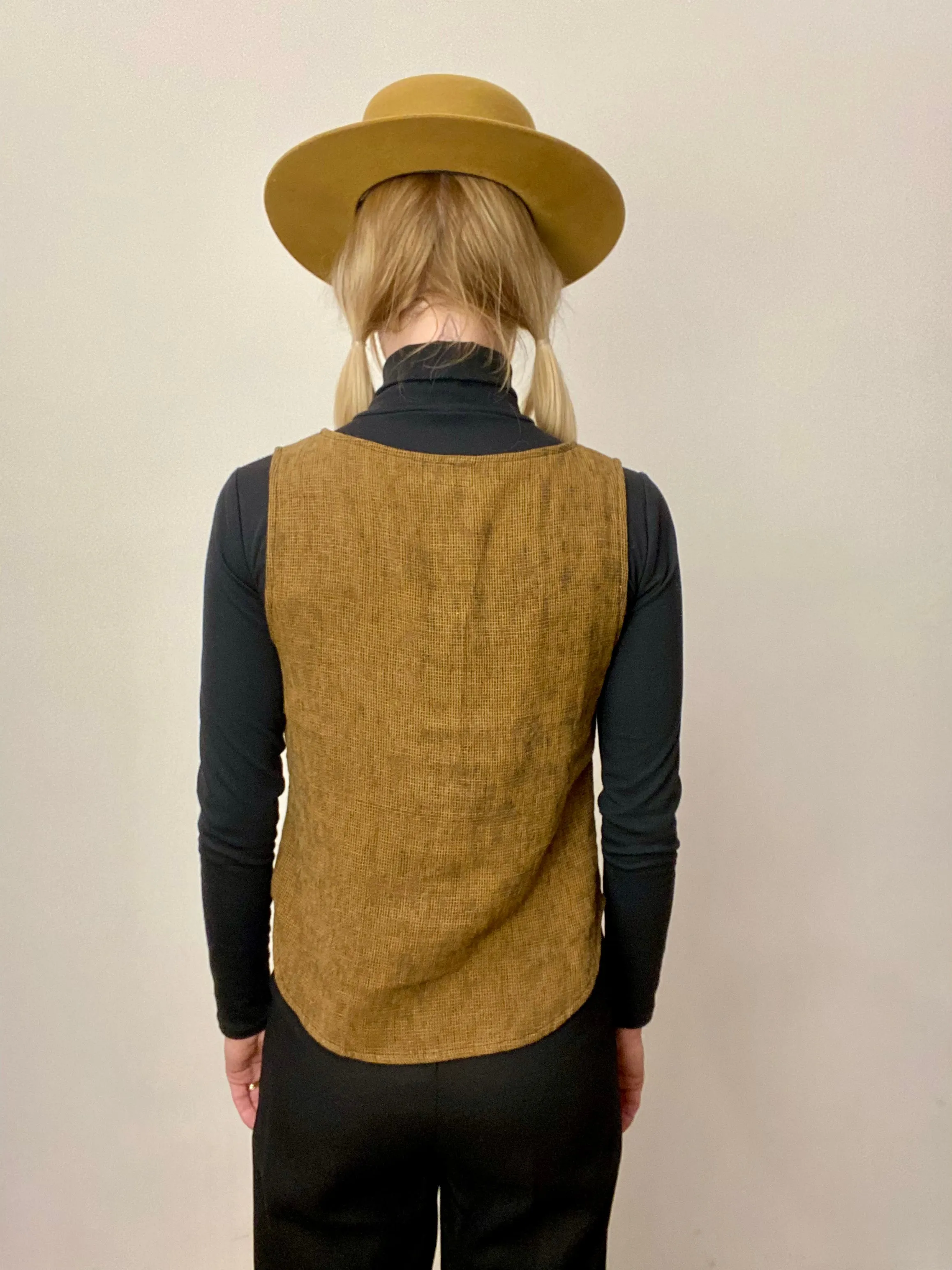 Quick Dry Feature Lightweight Blouse Aviva Top in Golden Checker