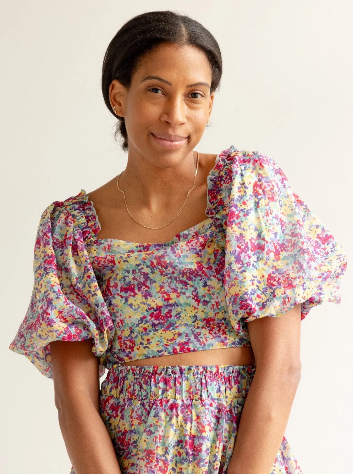 AbrasionResistant Weighted Hem Azalea Top