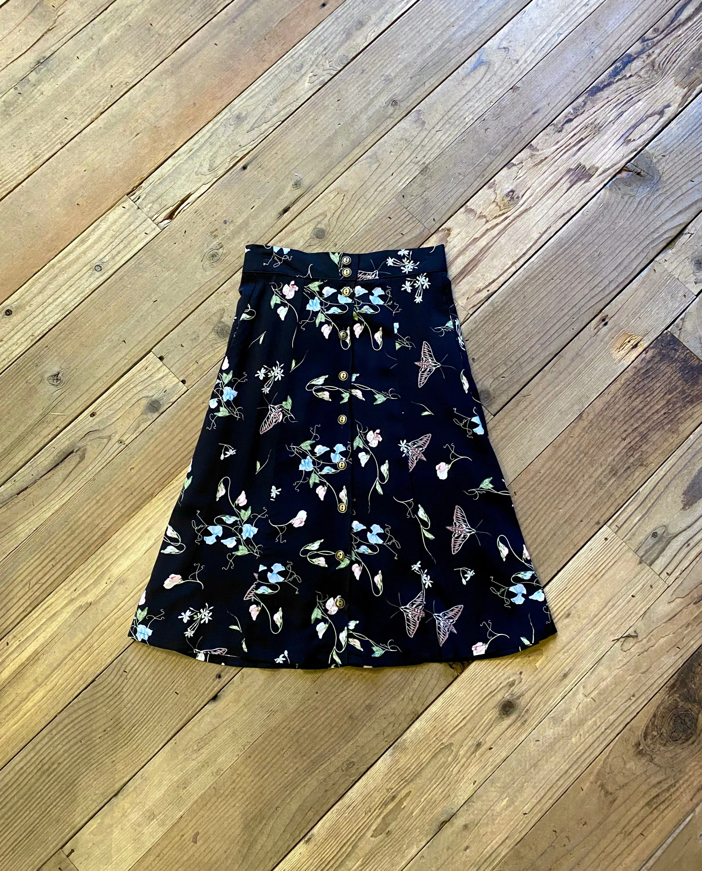 LightweightComfort Bae Skirt in Sweet Pea