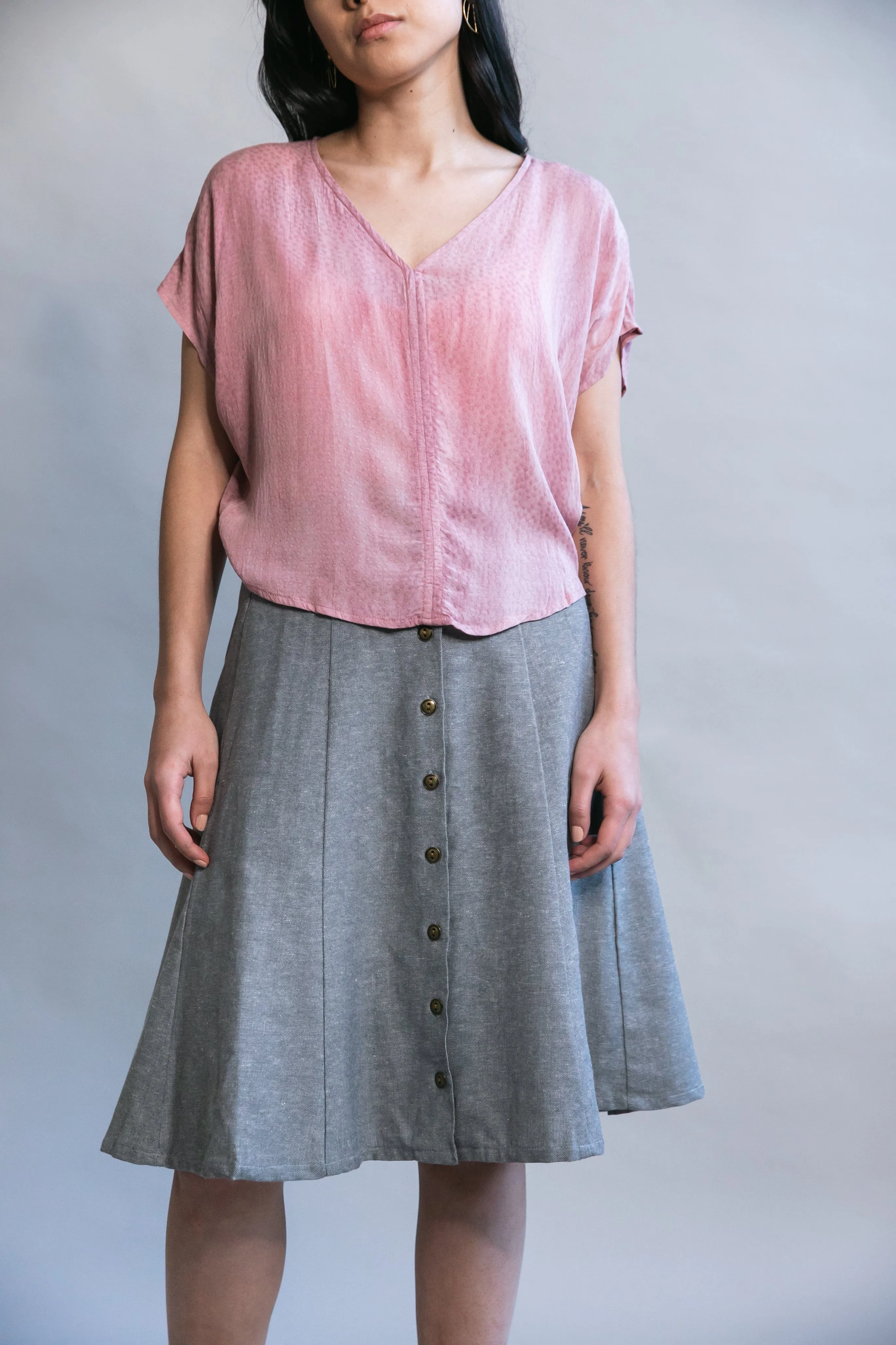 High Waist Stretch Bae Skirt in Taupe Linen