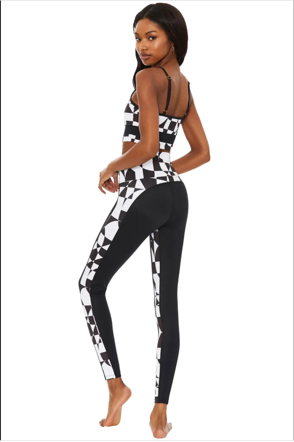 Beach Riot Colorblock Legging - 70s Geo Wrinkle Resistant Treatment AntiStaticFinish