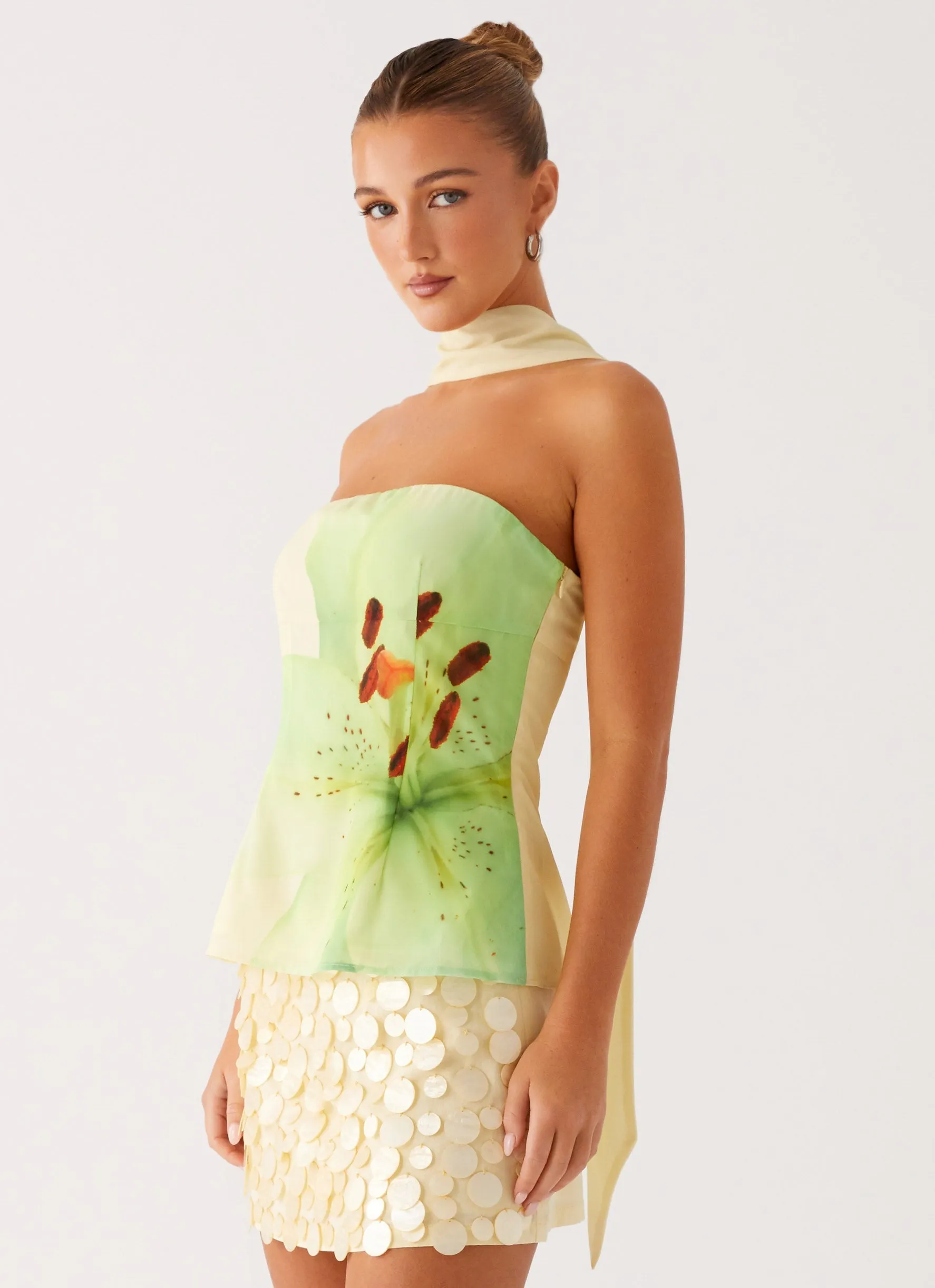 Bamboo Fiber Fabric FlexibleMobility Blaise Scarf Top - Yellow Floral