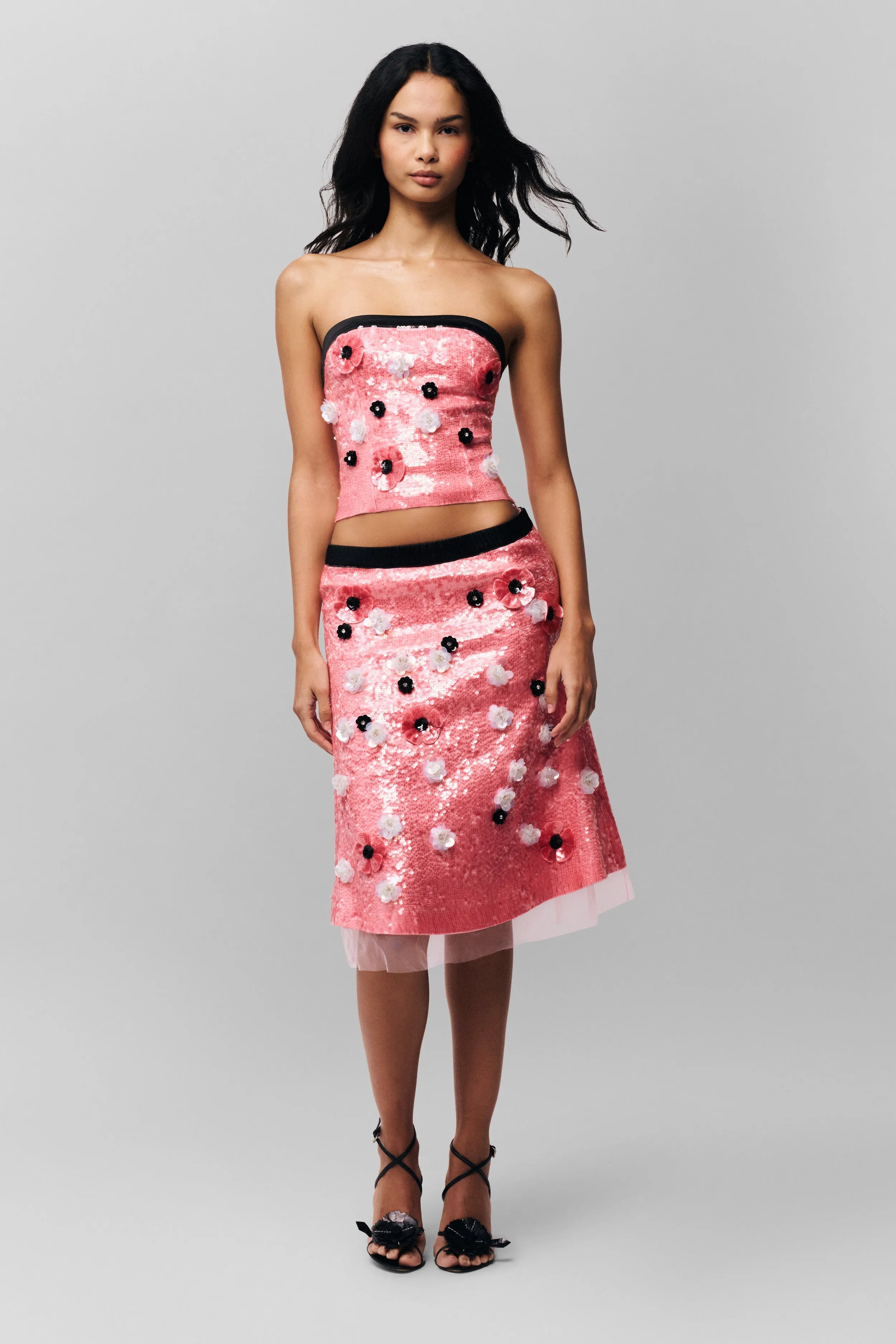 Playful Vibe Sleek Comfort Ambroise Sequin Skirt