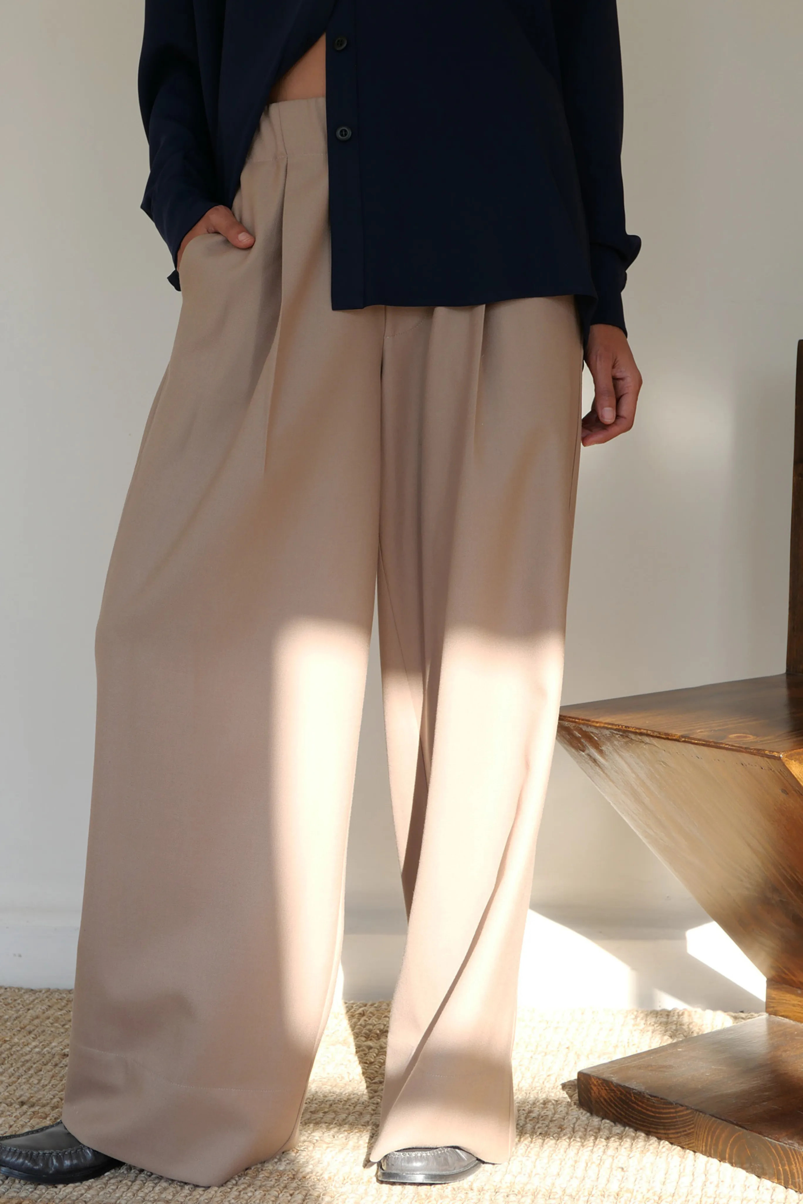 Anti Snag Threading Smart Motion Boyfriend Trouser - Tan