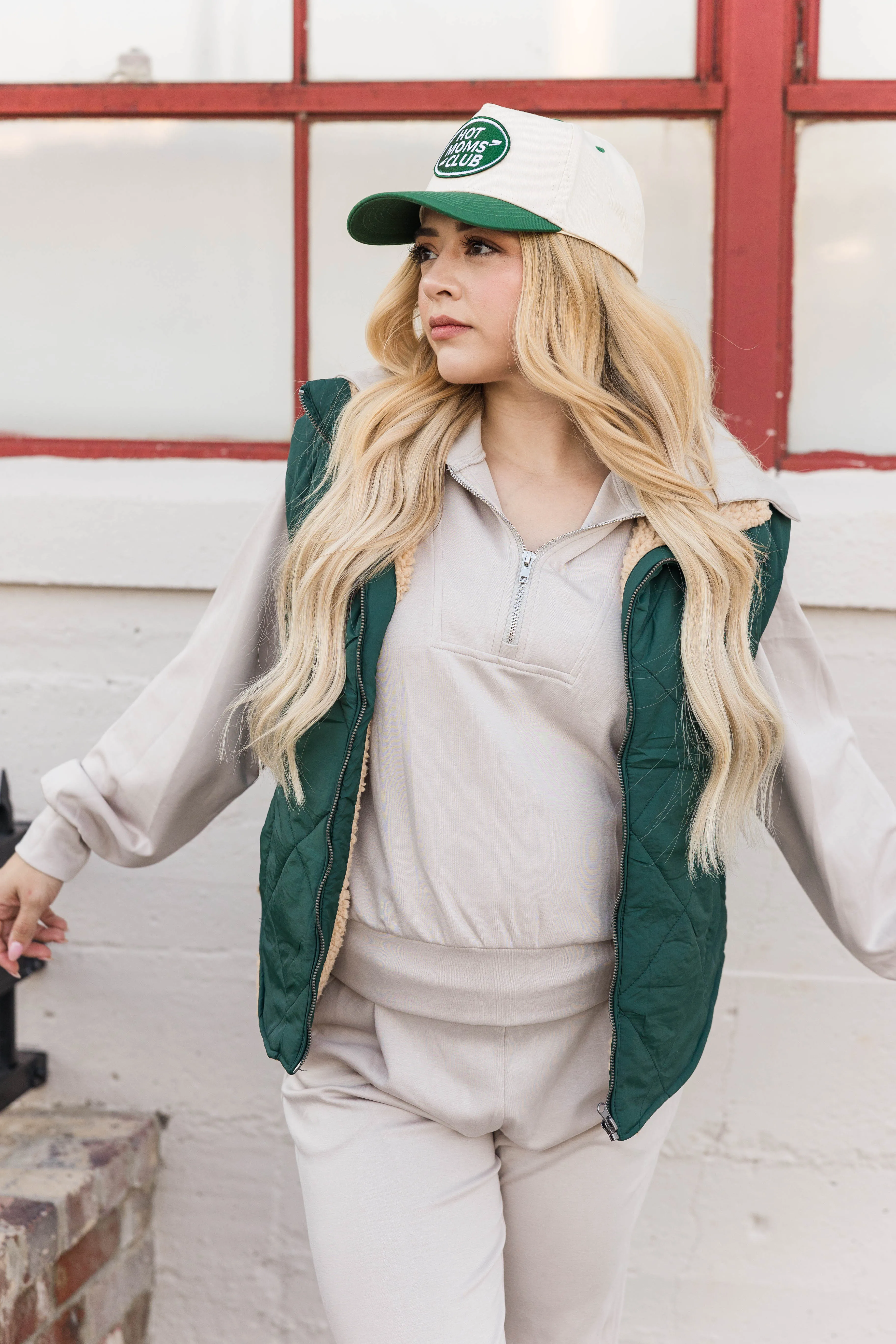 Quilted Fleece Lined Reversable Puffer LongLastingDurability Moisture Wicking Material