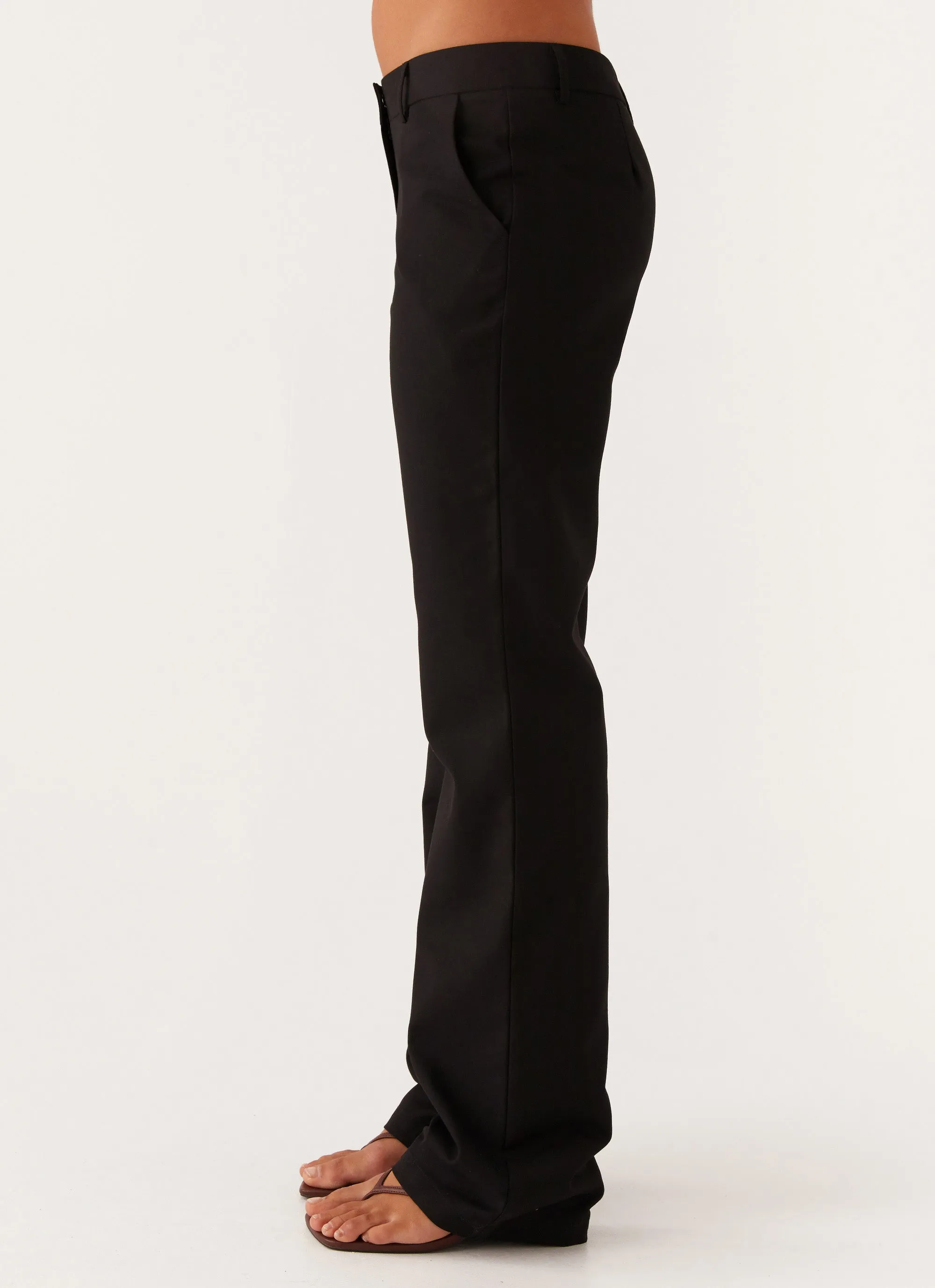 Lightweight Design Stretch Comfort Britley Fitted Trouser - Black