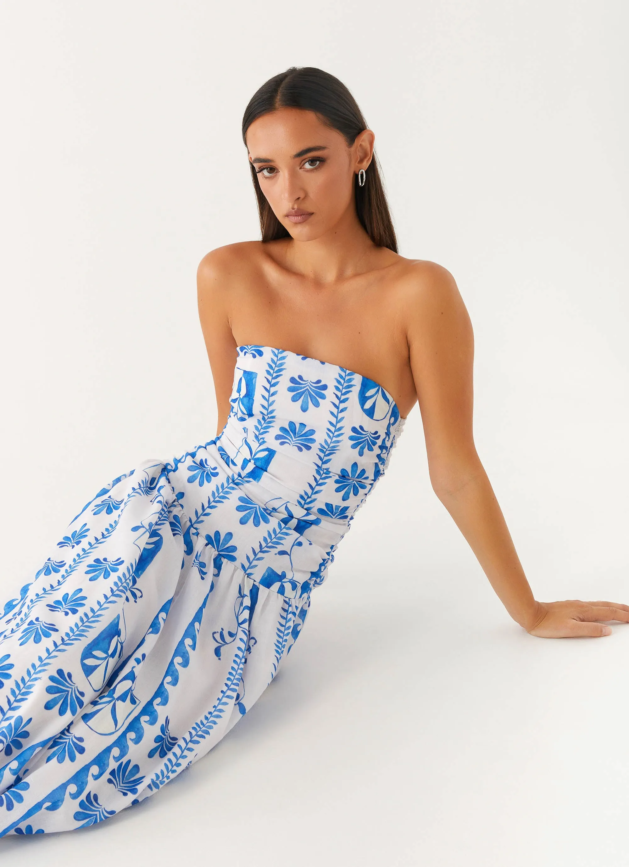 Modern-style Carmel Maxi Dress - Floral Wave