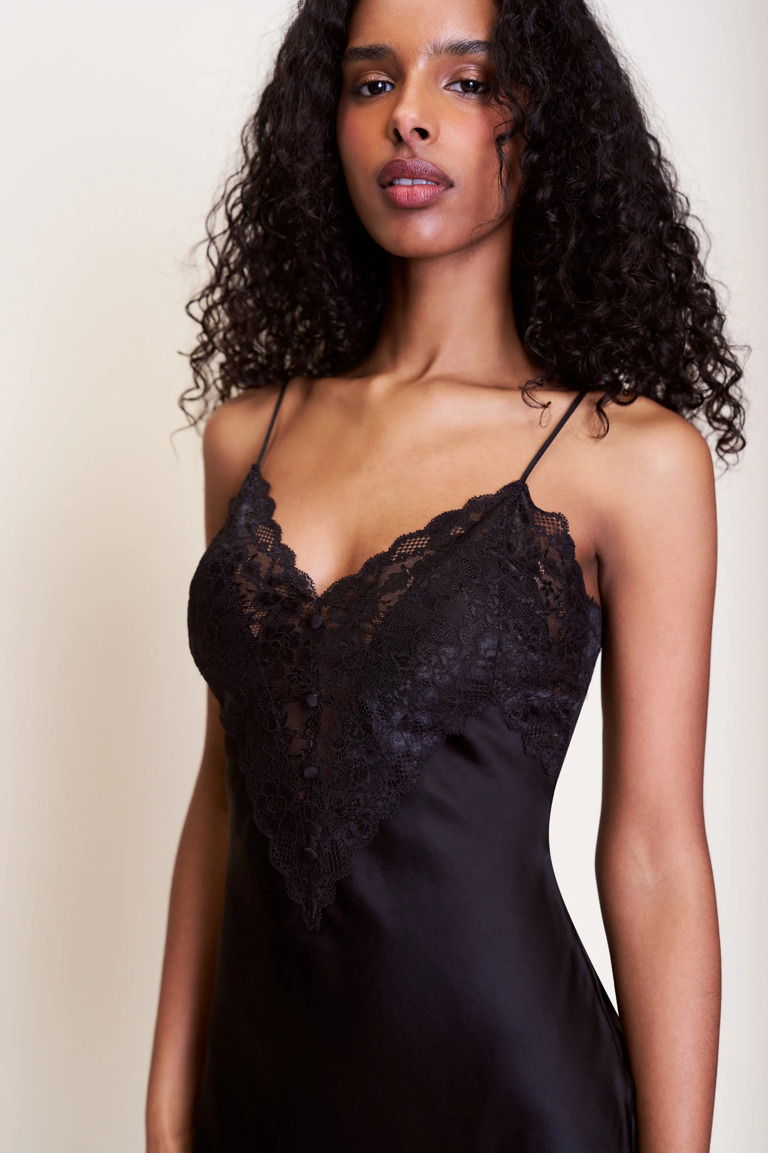 Nova Slip Mini Dress Relax Flex Minimalist Fit