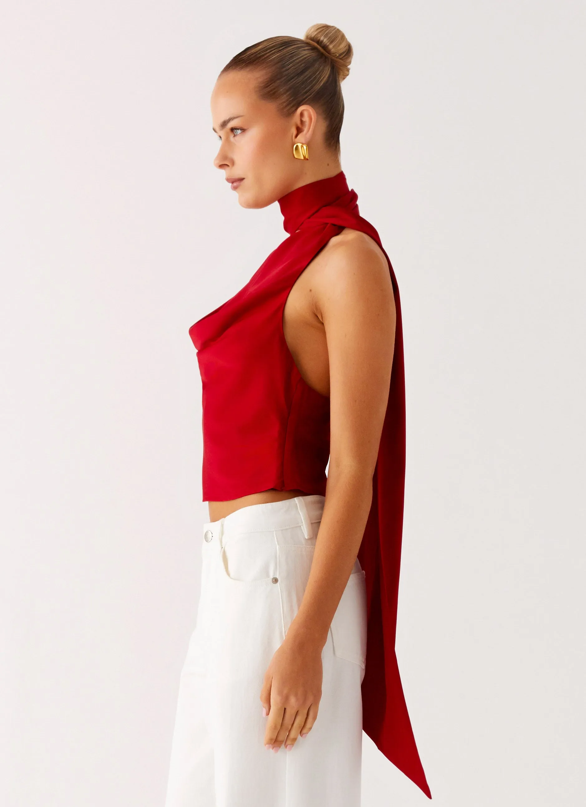 Catching Feelings Top - Red Classic Cut