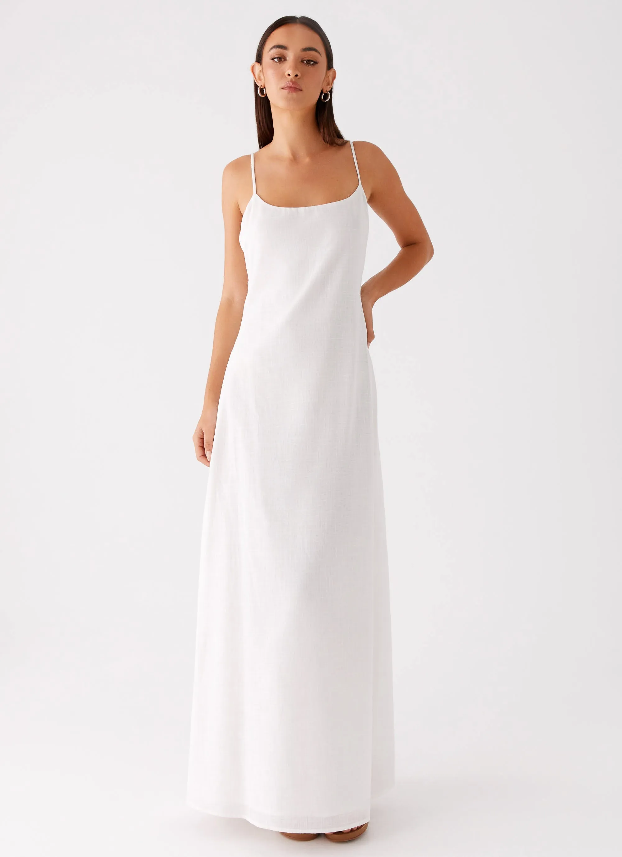 Sporty-Look Luxe Appeal Madeleine Scoop Neck Maxi Dress - Off White