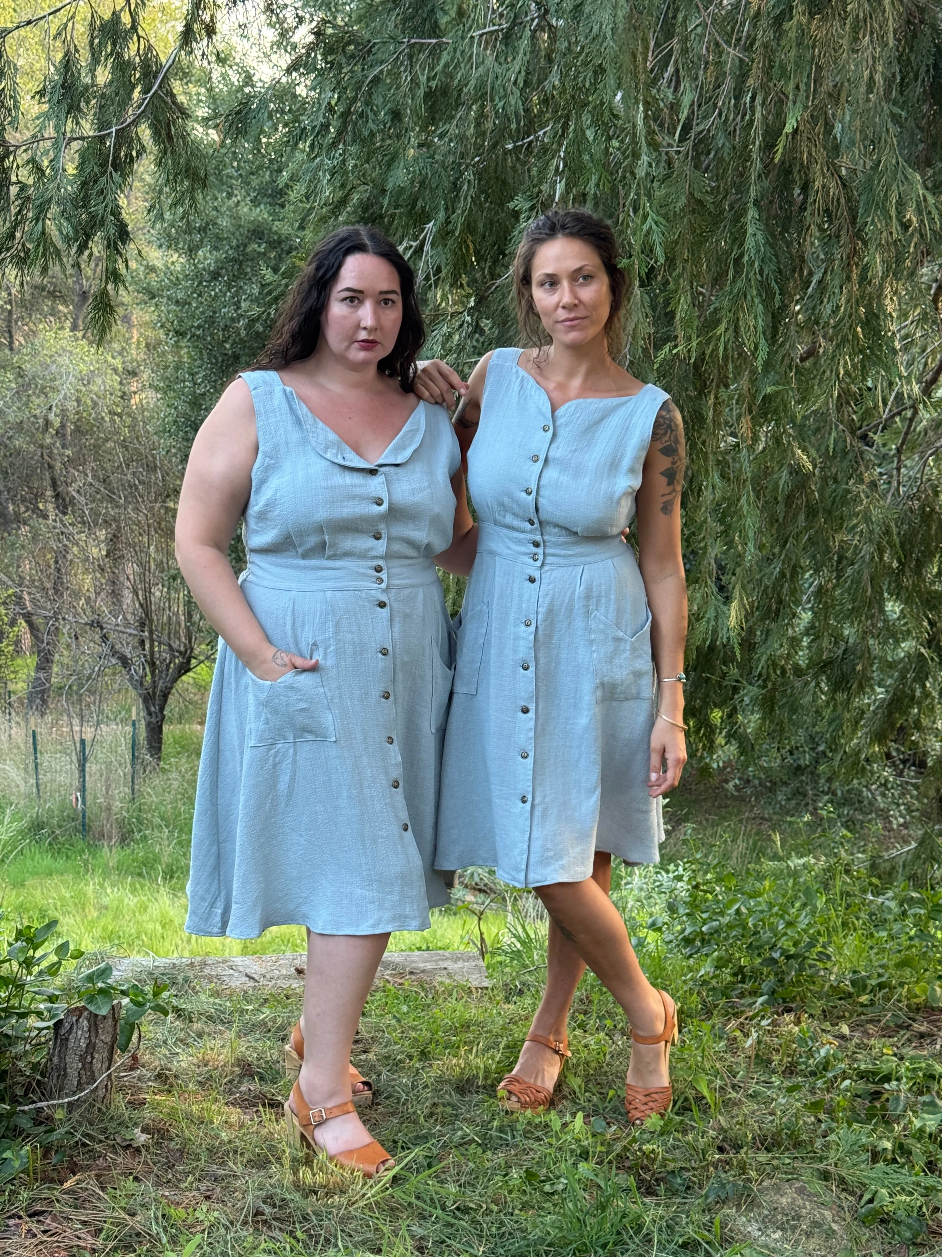 Red-Carpet everyday elegance Sheet Dress in BB Blue Texture Cotton