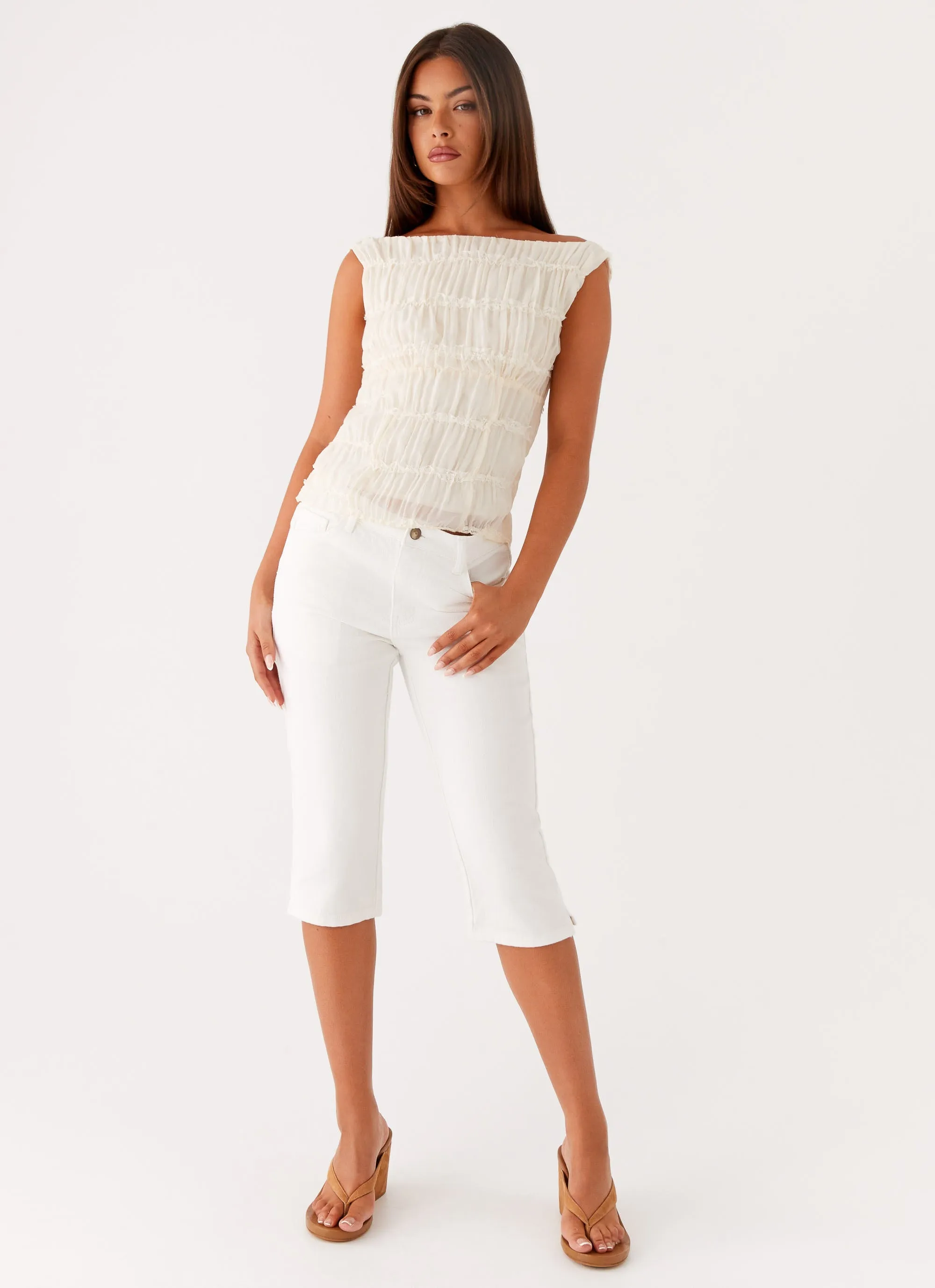 Minimalist Style Holiday Vibes Weekend Warrior Rocco Denim Capri Pants - Off White