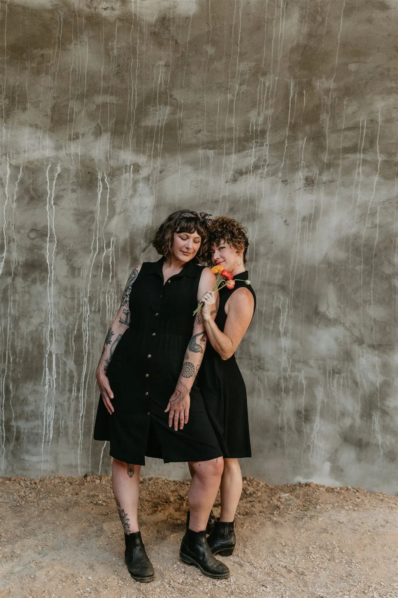 Mona Dress in Black Linen Zip Ease Comfy Wear