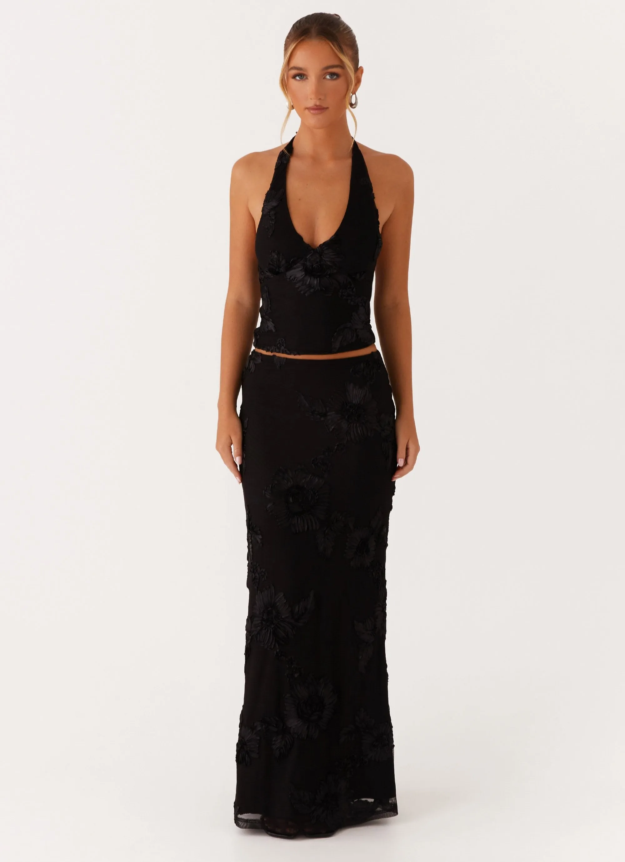 Crisp Fit Radiate Maxi Skirt - Black