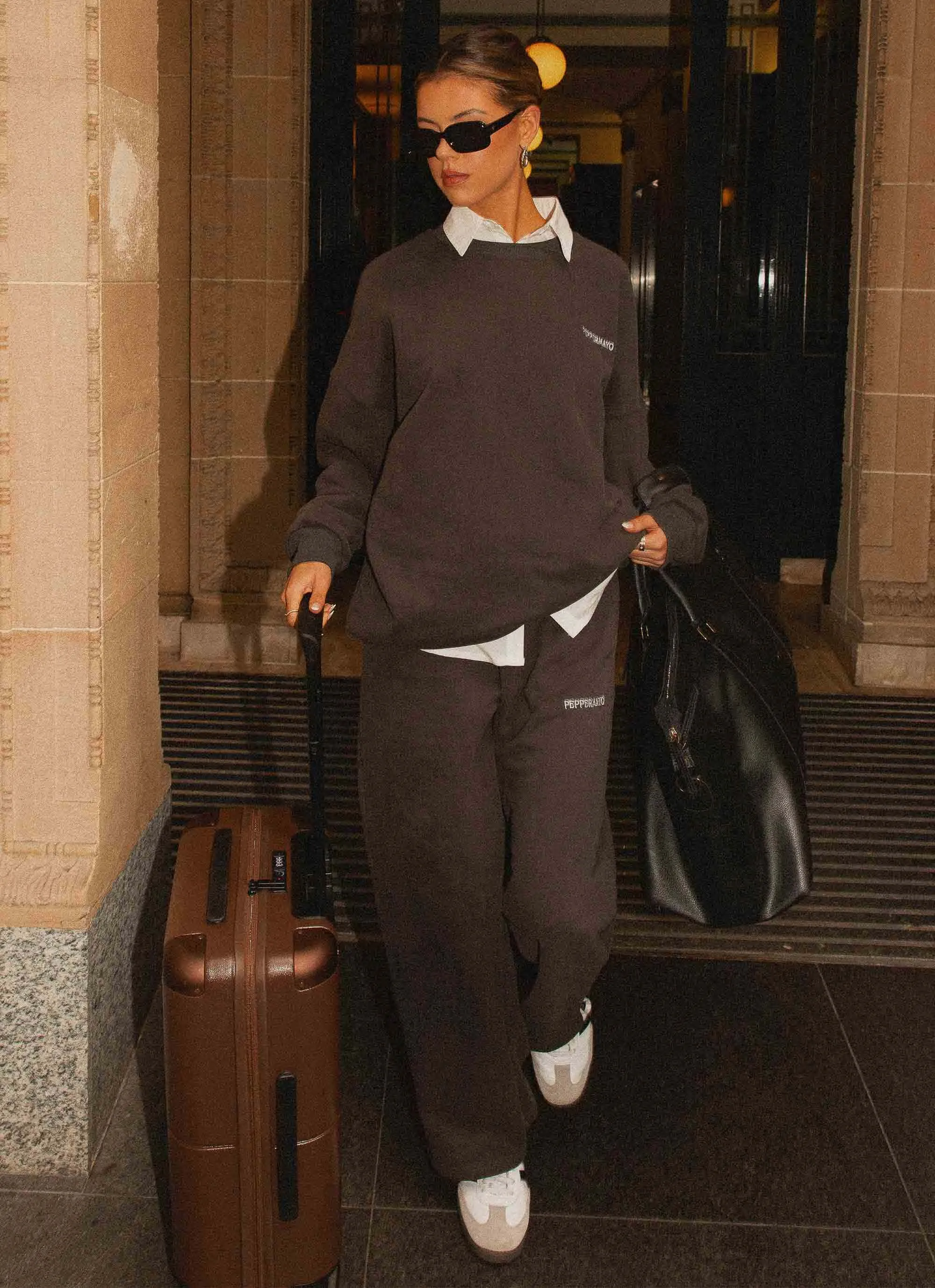 Reversible design Signature Sweatpants - Charcoal