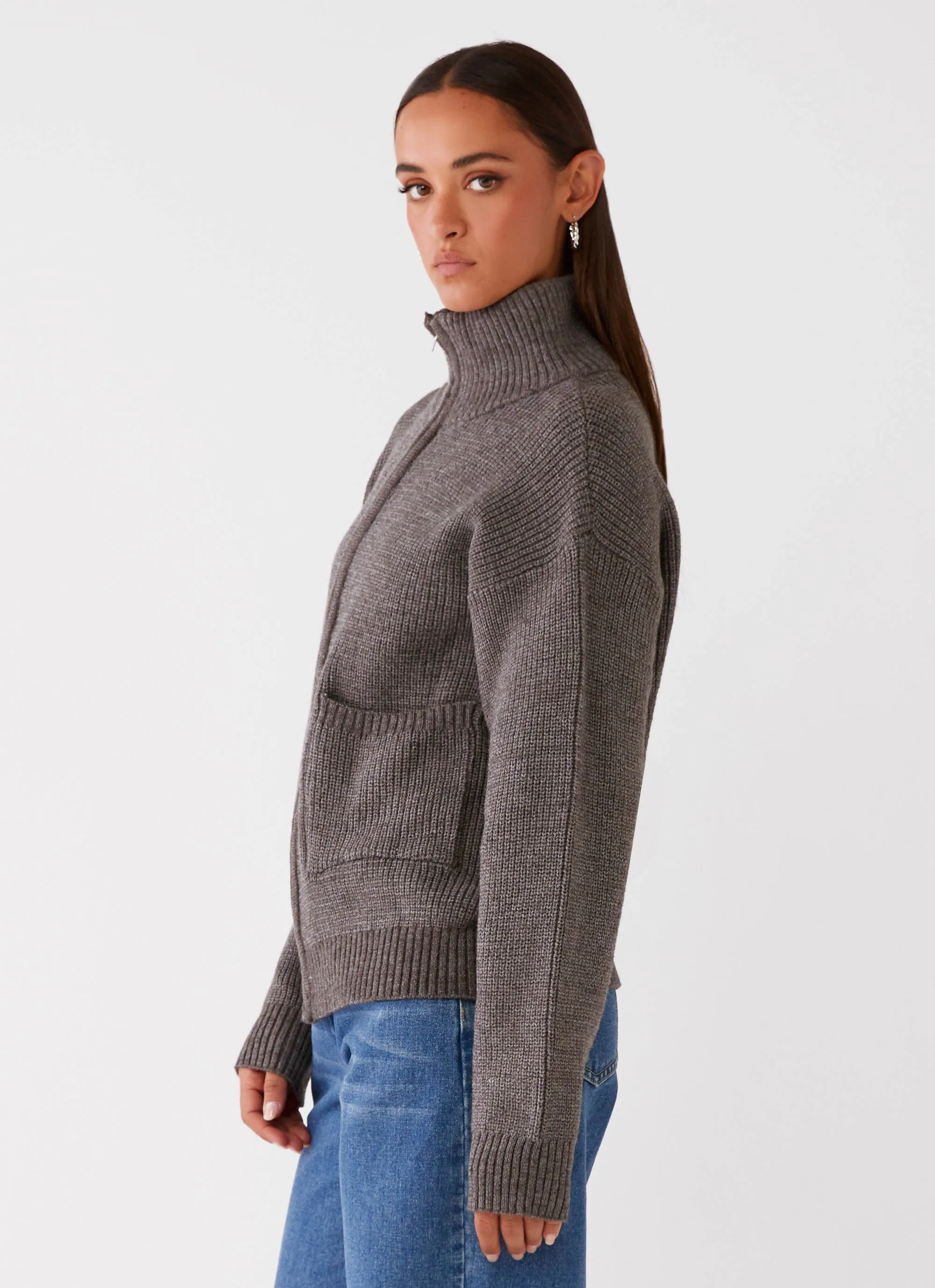 Common Ground Oversized Zip Cardigan - Charcoal City Layer Style Warmth Retention Technology