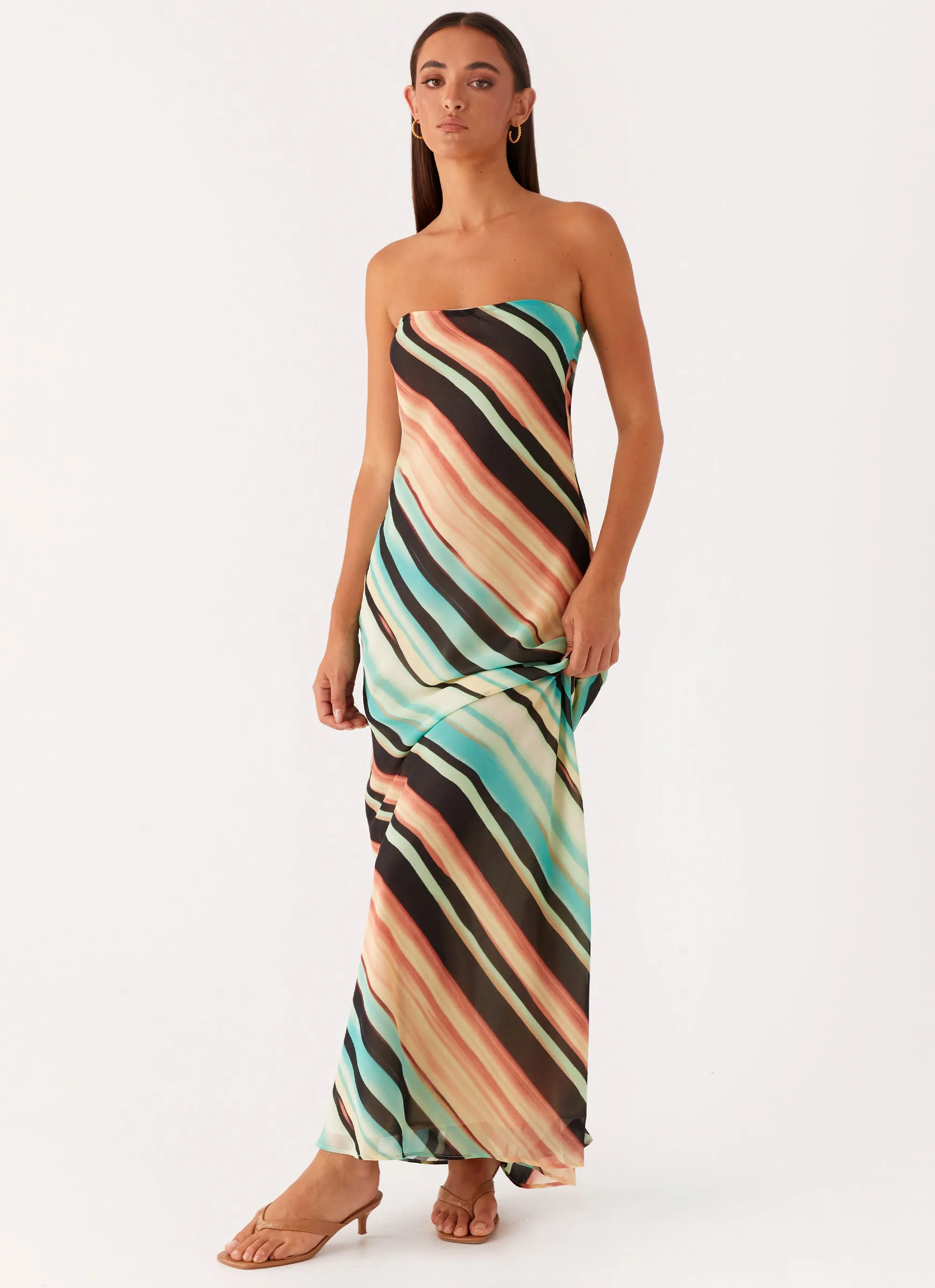 Como Maxi Dress - Stripe Tailored-fit Polished Layer