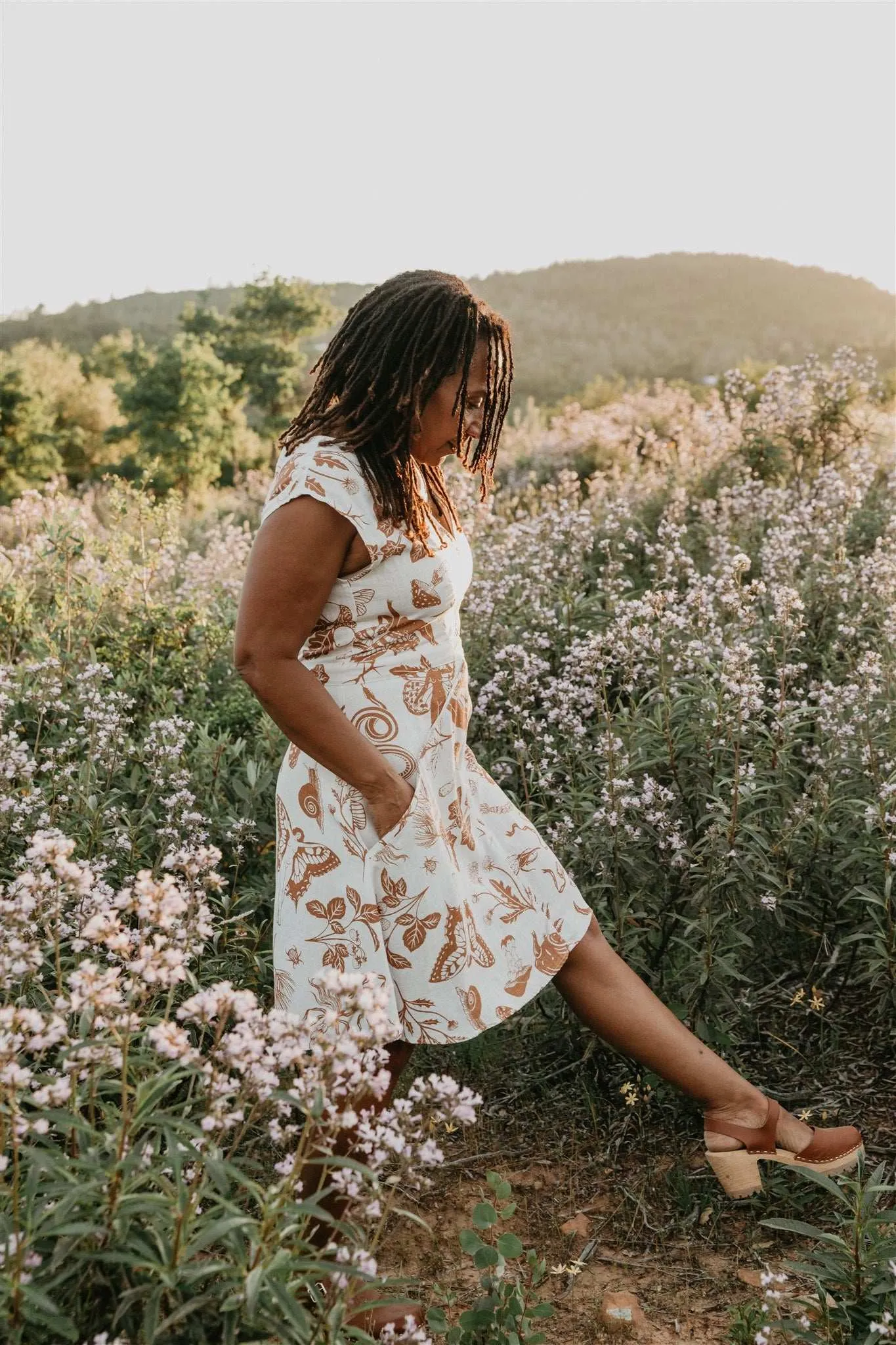 Romance Glow Skin Tone Spicy Xena in Oat Woodland Wonder