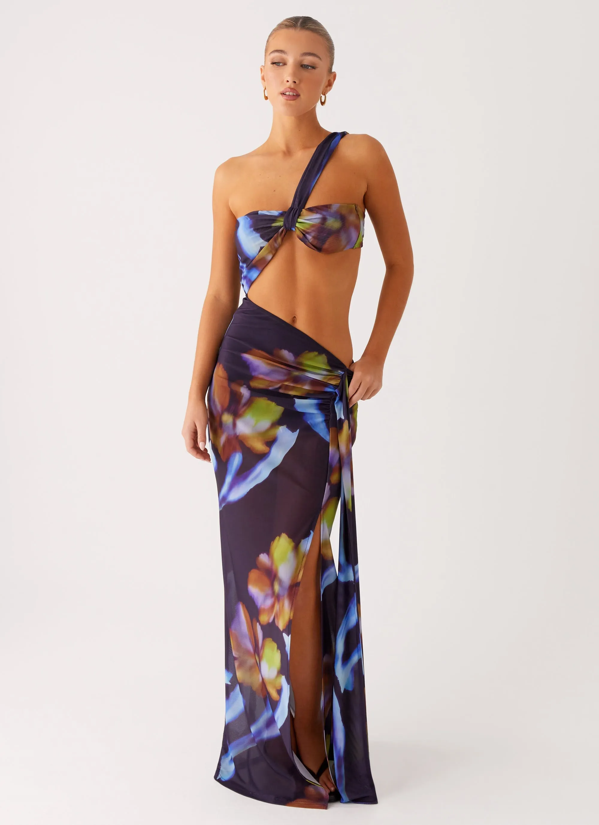 Costa Rica Maxi Dress - Dark Floral Office Wear Satin-Finish