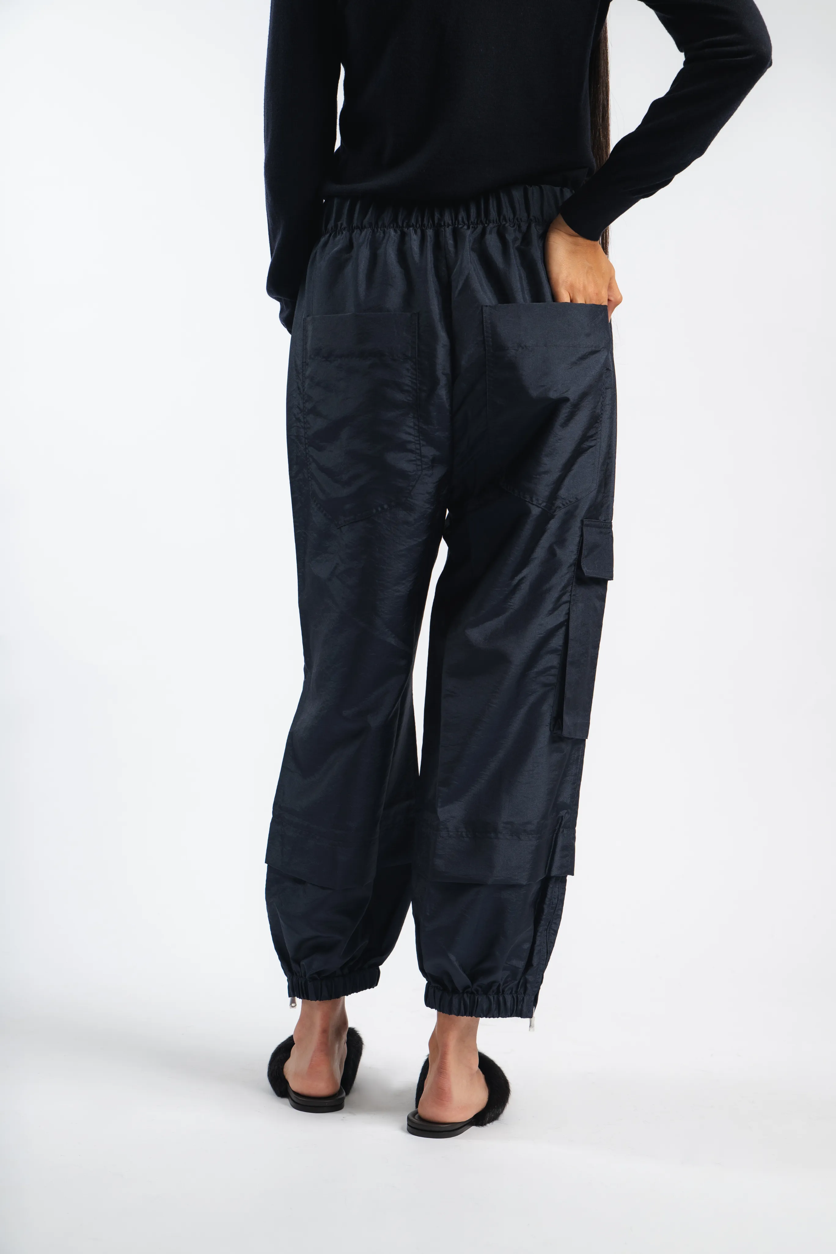 Everyday Layer Crispy Nylon Wilt Pull On Jogger