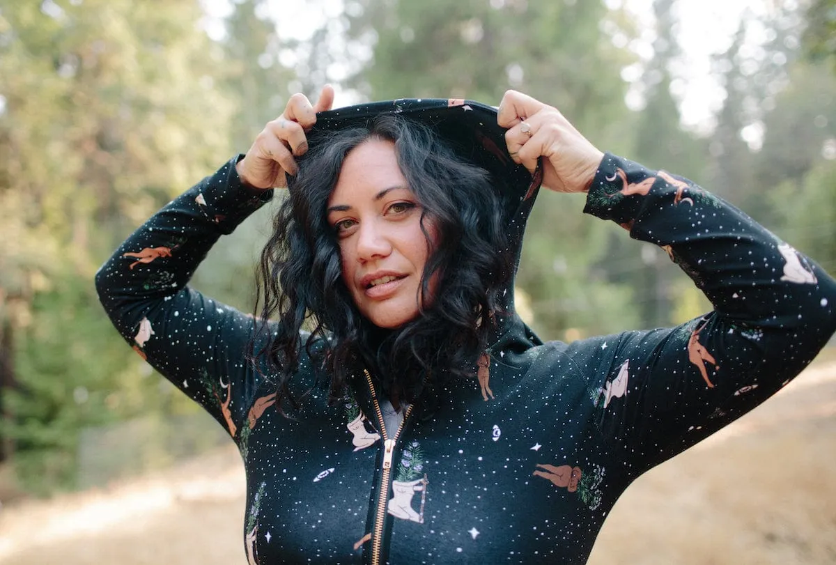 Cropped Hoodie In Protection Spell TwoToneEffect Comfort Cushion Neckline