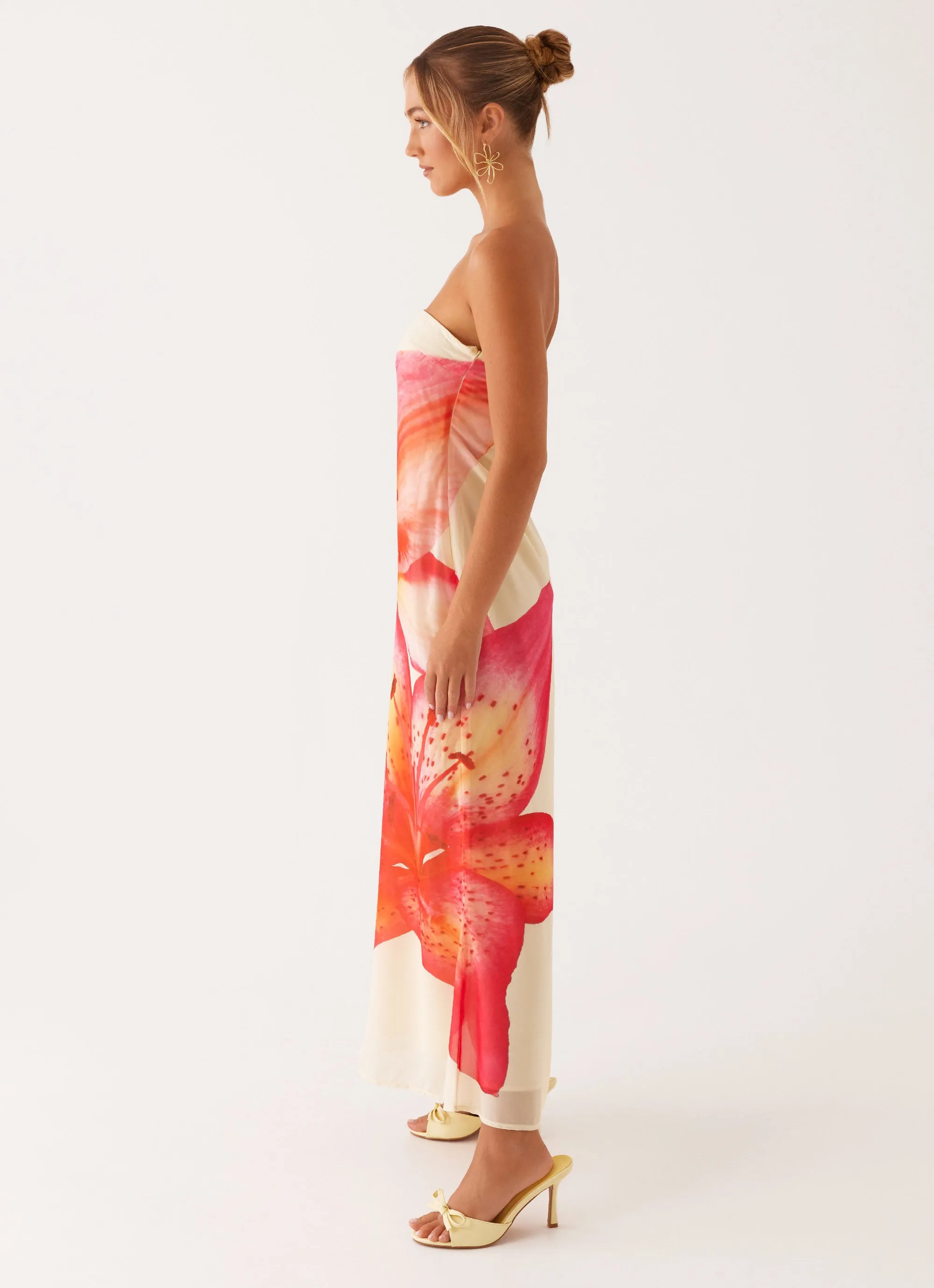 Smart Silhouette Darcy Maxi Dress - Yellow Floral