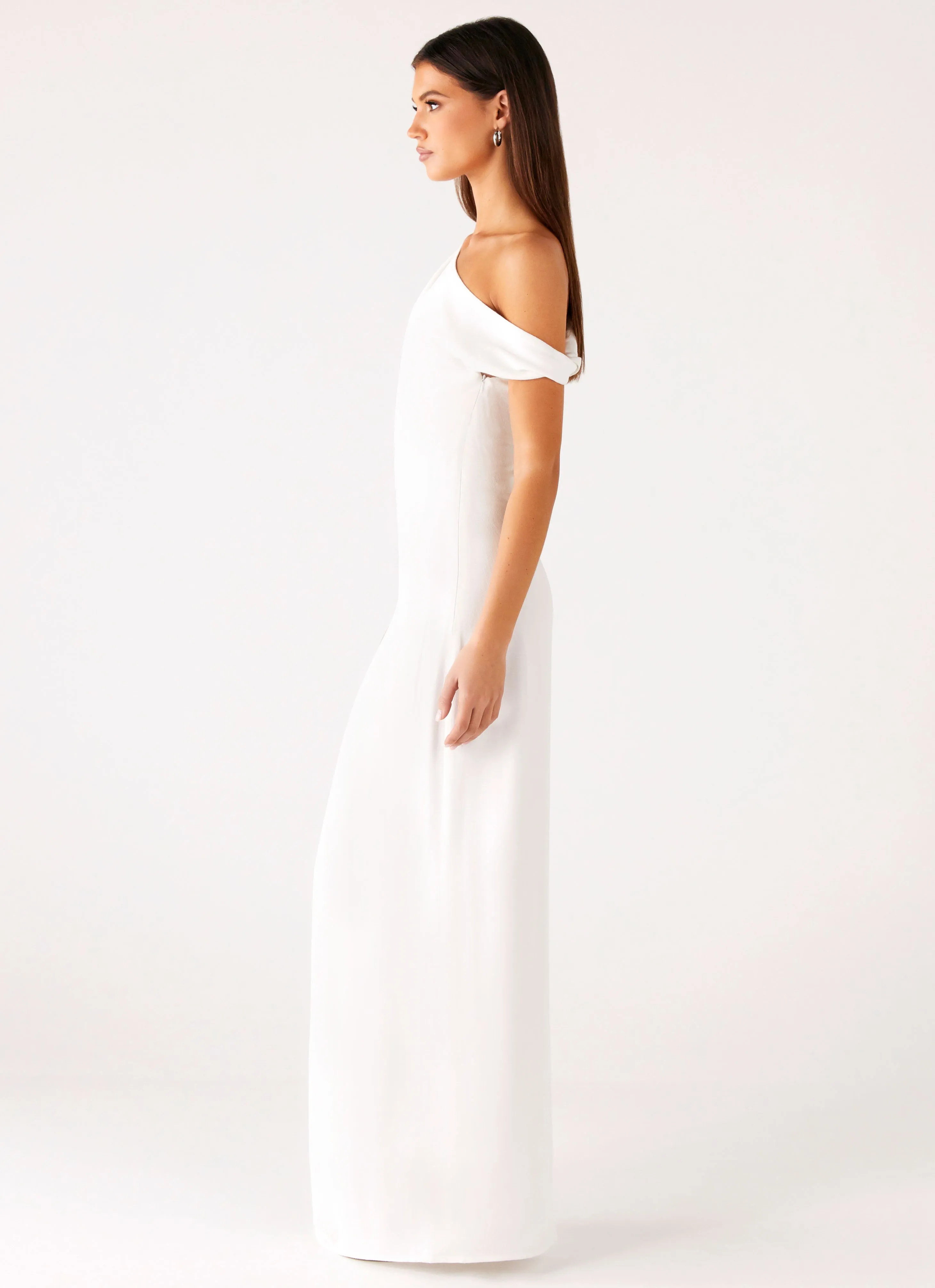 Mckenna Maxi Dress - White Trendy midi dress