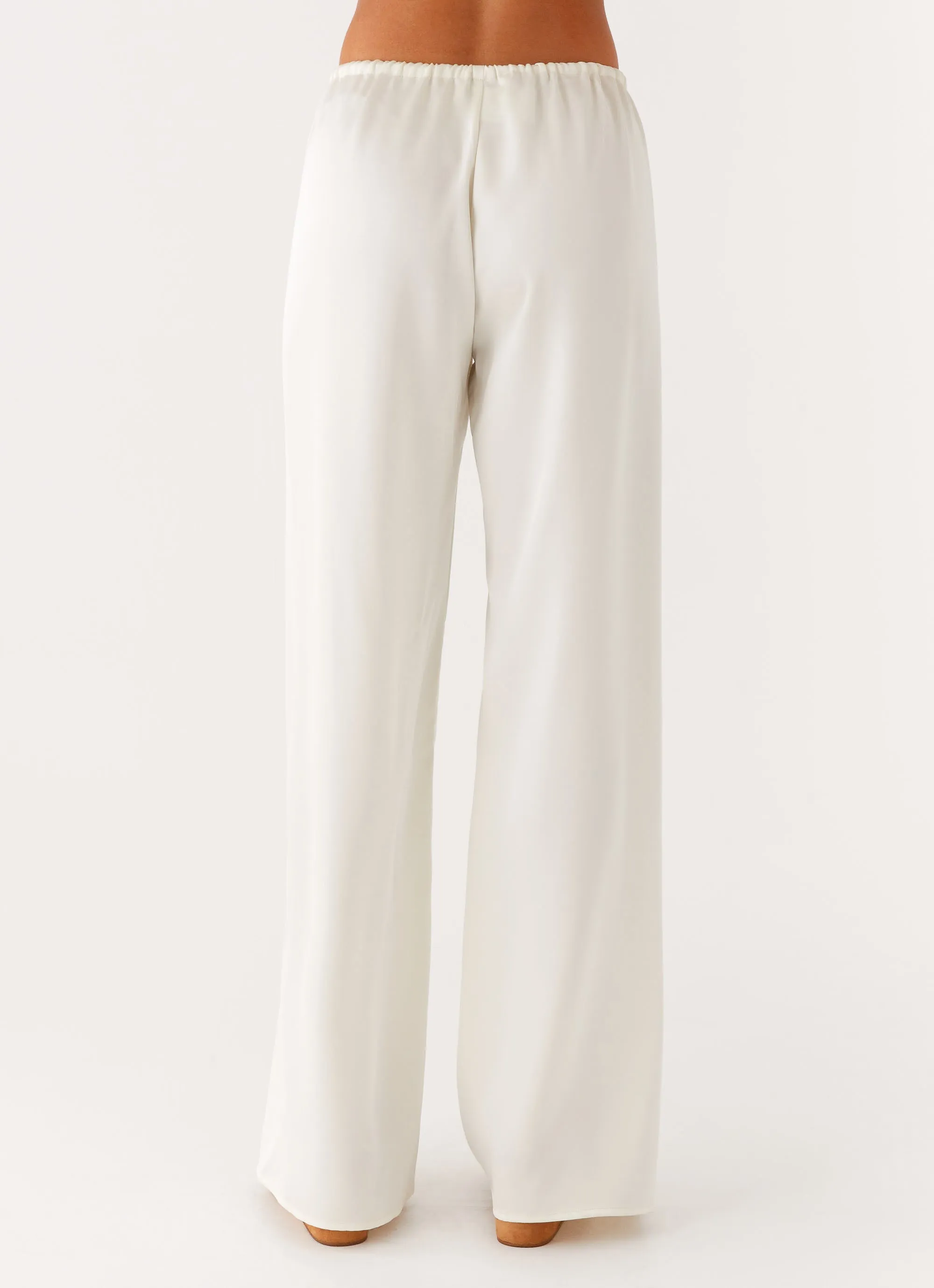 Light wash Moisture Management Deacon Low Rise Pants - Butter