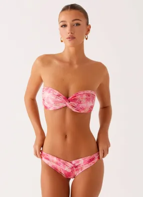 Curvy Delta Bandeau Bikini Top - Flamingo Fling